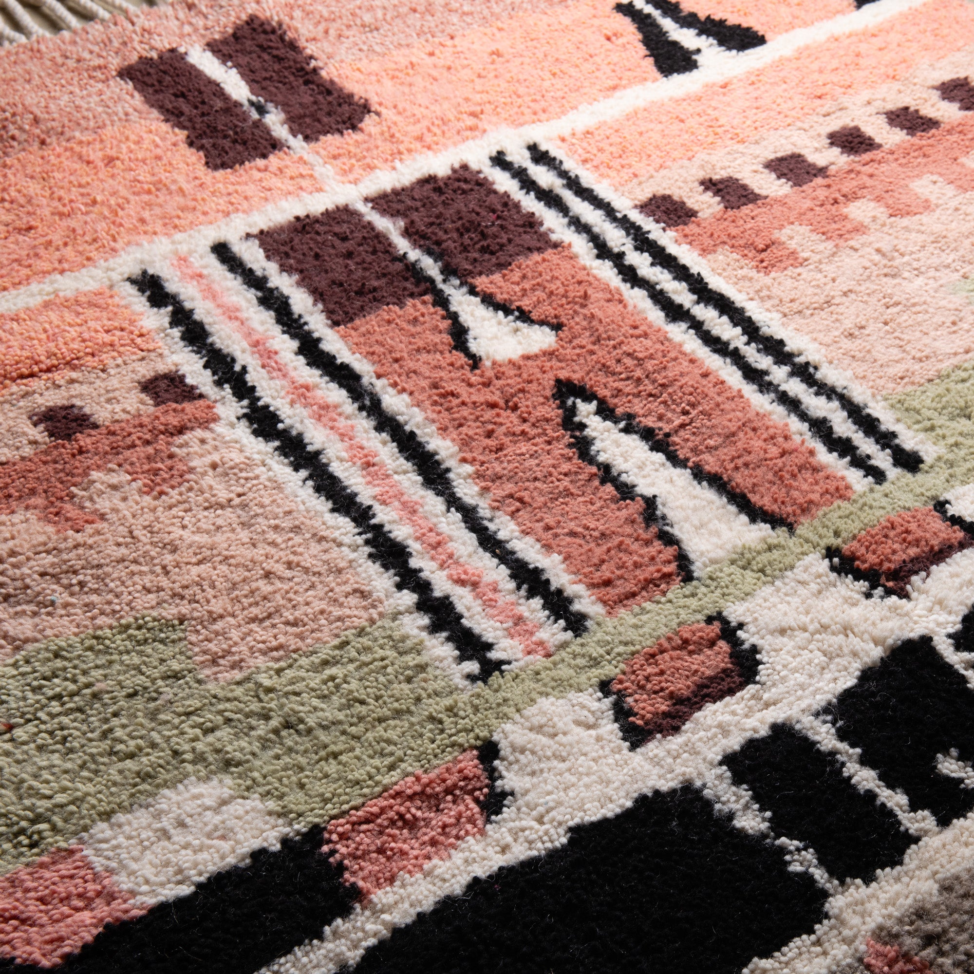 Mouna - Shag Moroccan rug - Benisouk
