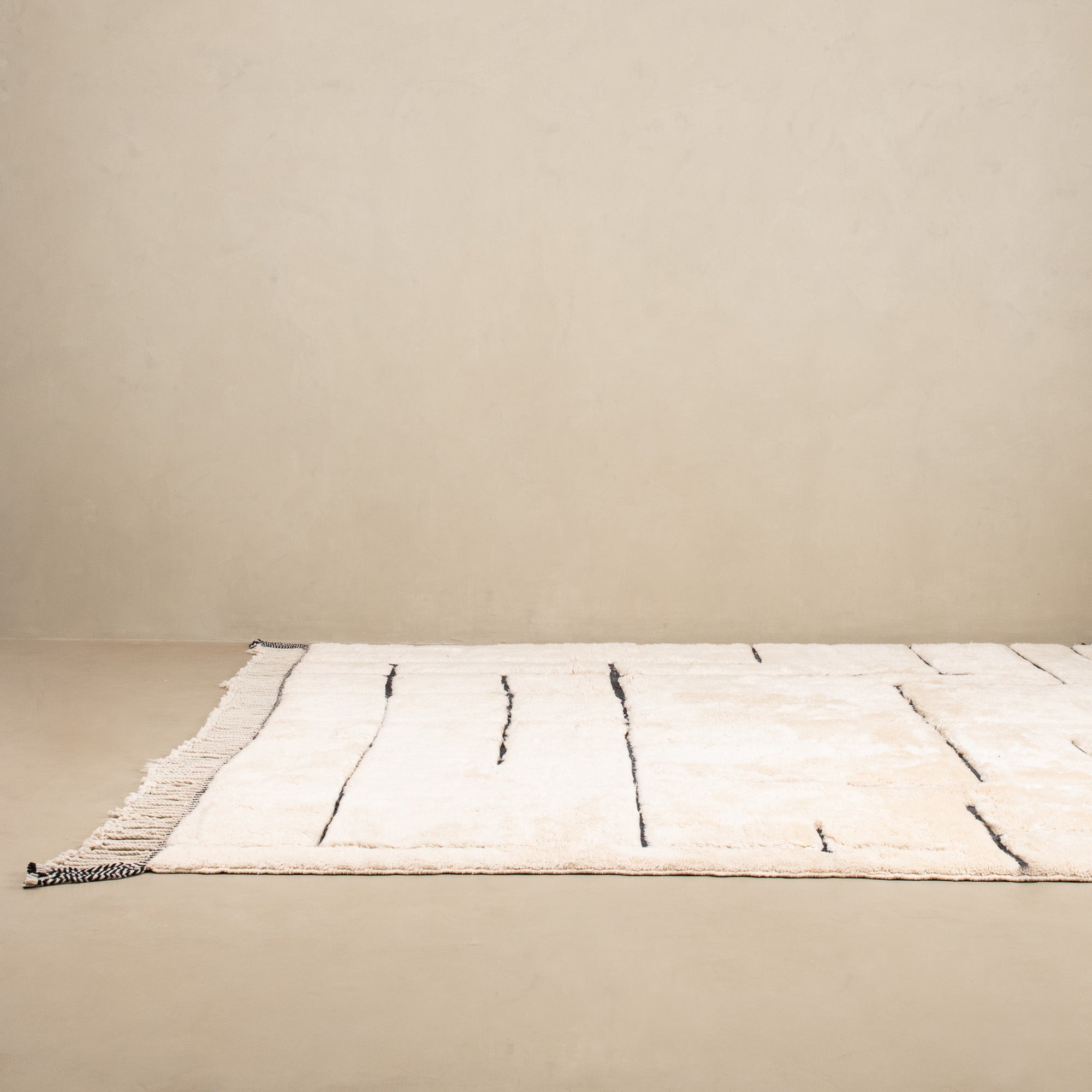 Mystery Path - Luxury Shag Moroccan Rug - Benisouk