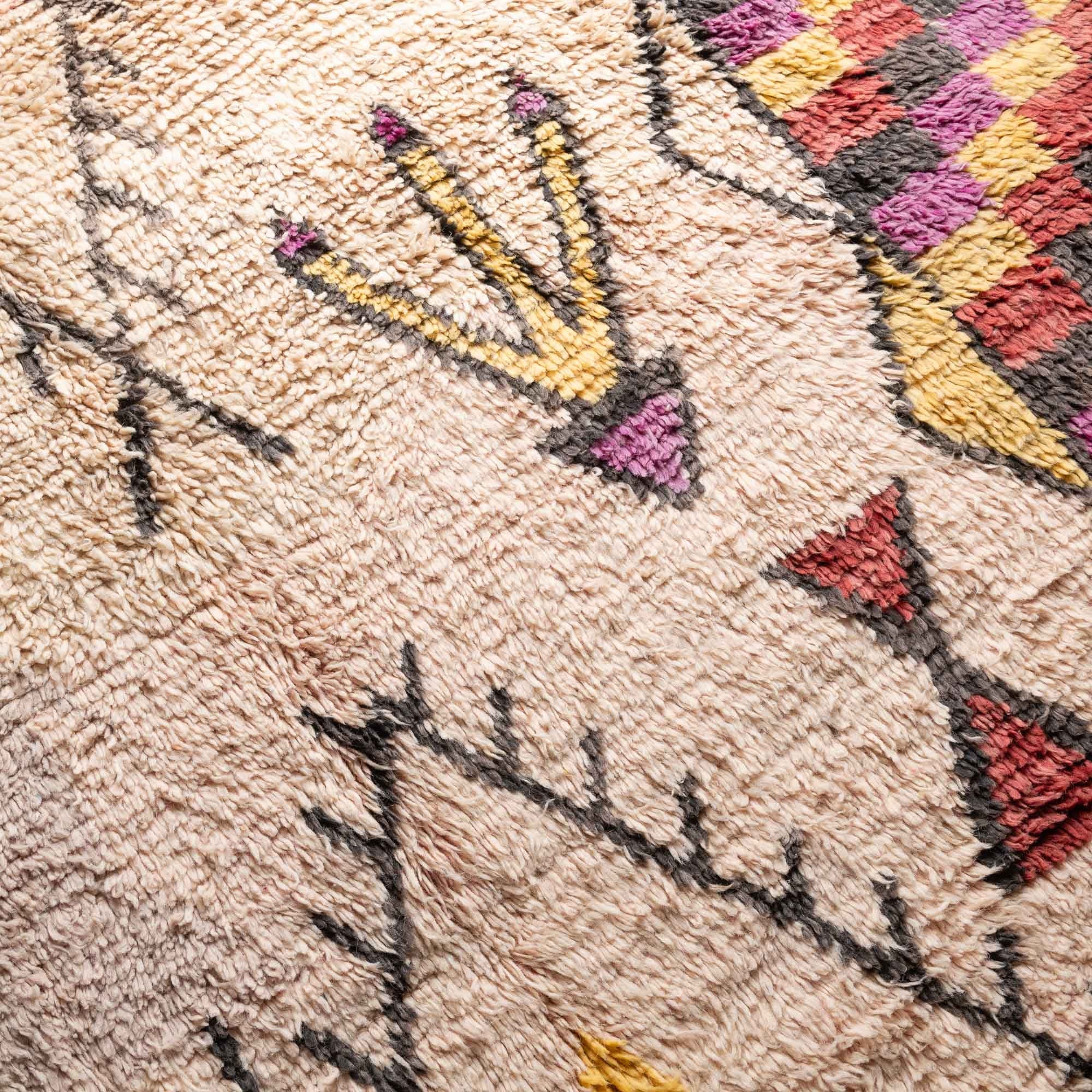 Nabila - vintage boujad rug - Benisouk