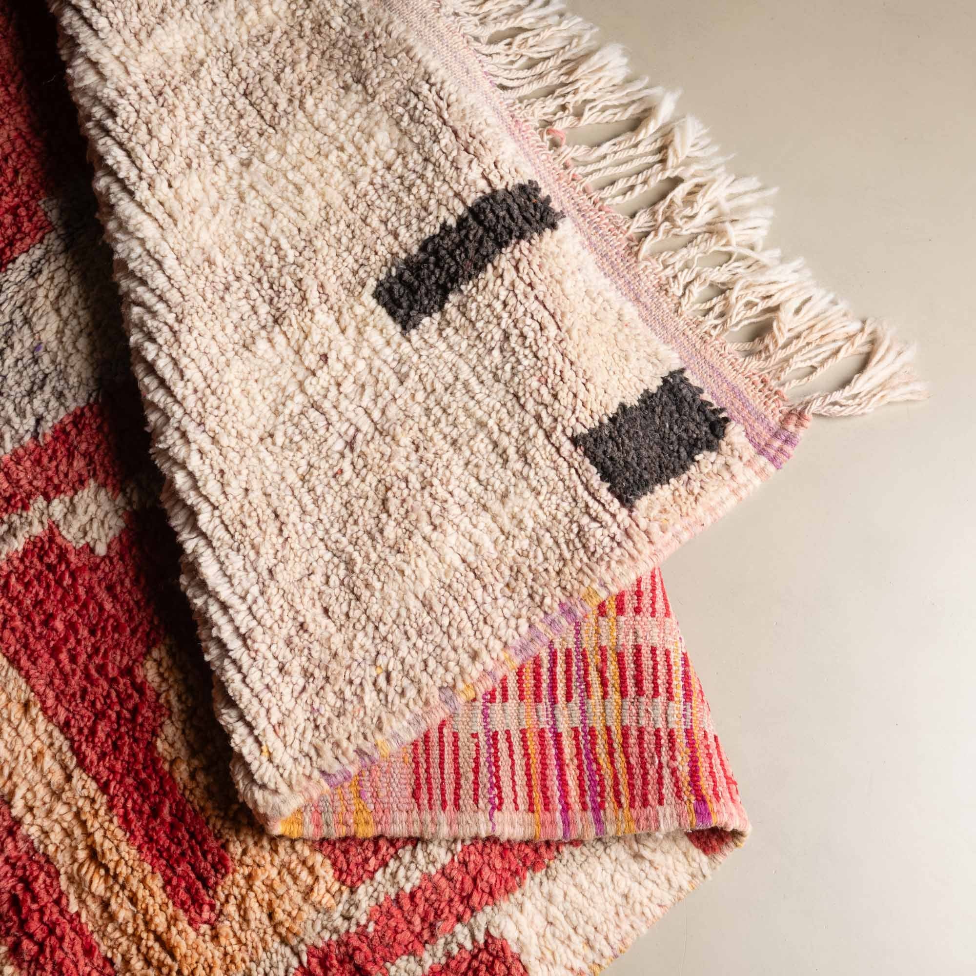 Nariman - vintage boujad rug - Benisouk