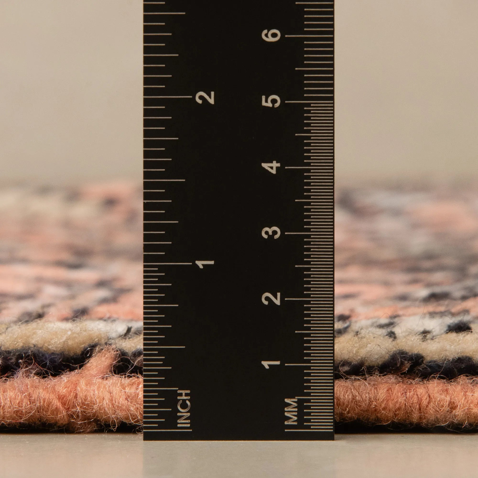 Nasira - vintage boujad rug - Benisouk