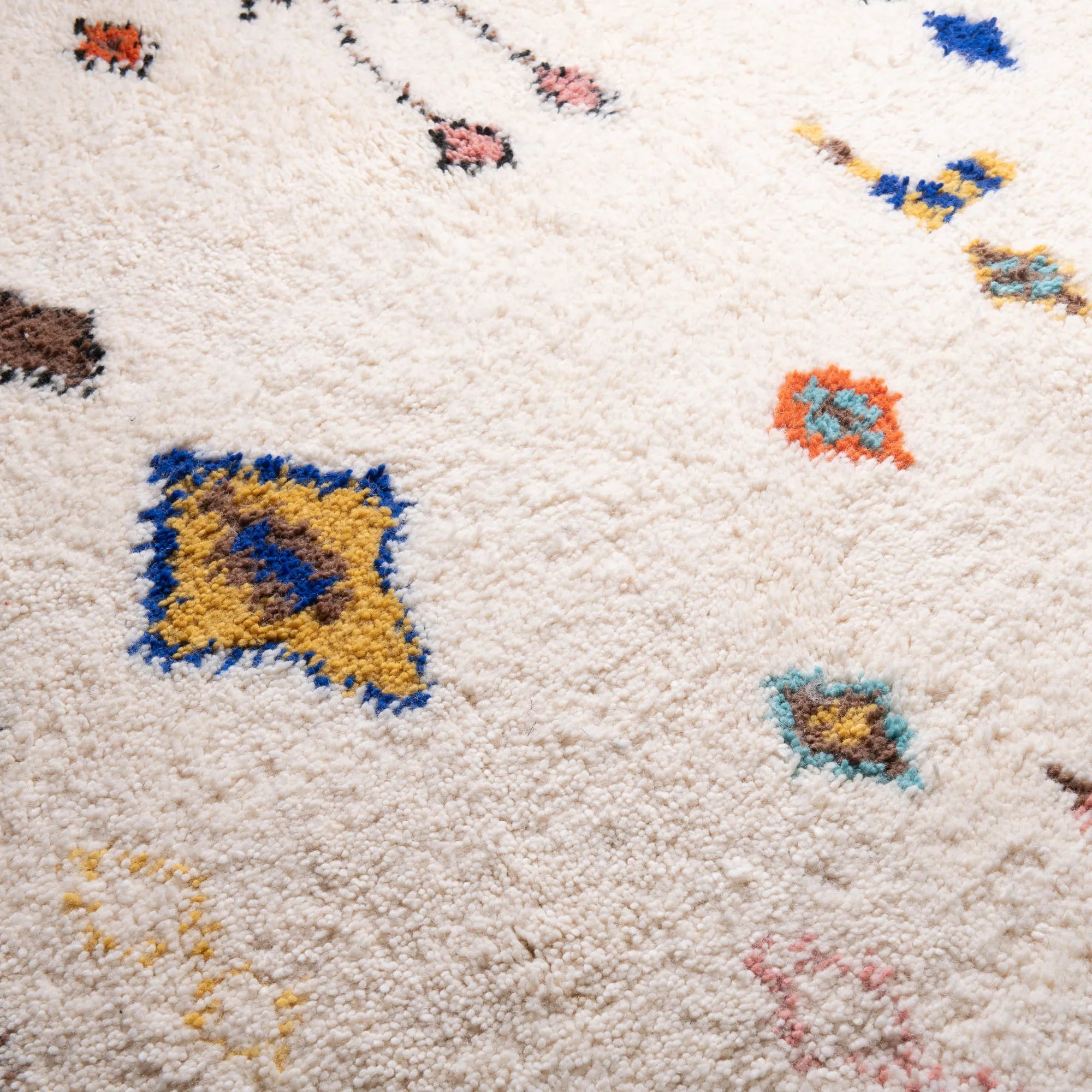 Nassij Round - Shag Moroccan rug - Benisouk