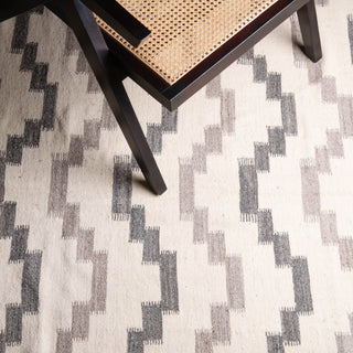 Nassima - taznakht kilim rug - Benisouk