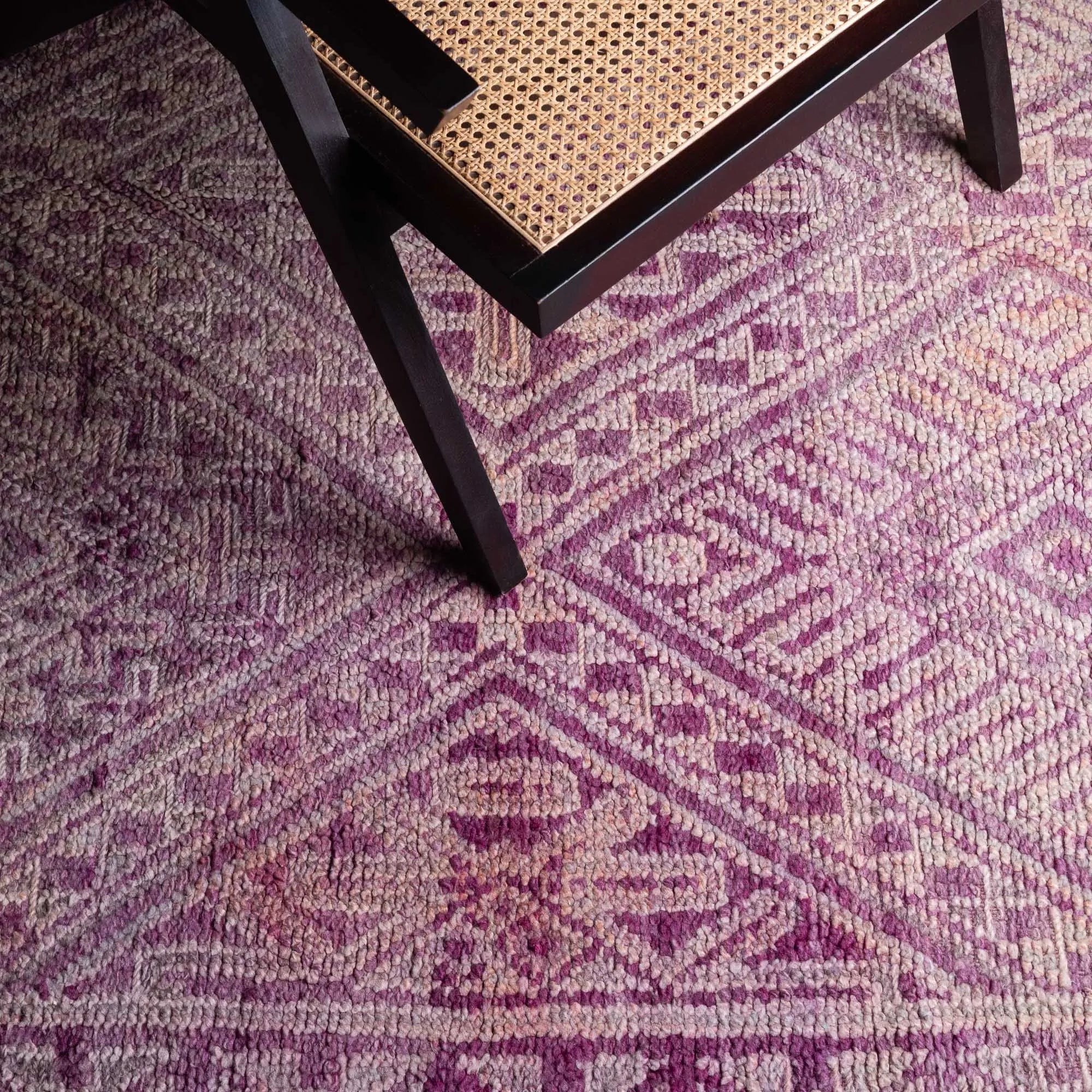 Nassima - vintage beni mguild rug - Benisouk