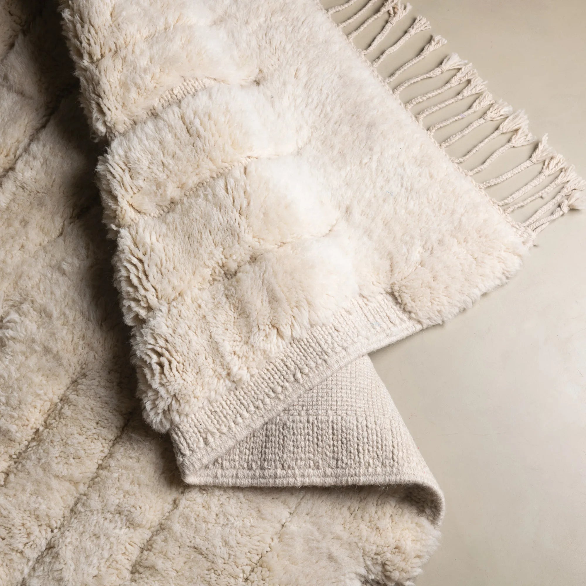 Neutral Structure - Luxury Shag Moroccan Rug - Benisouk