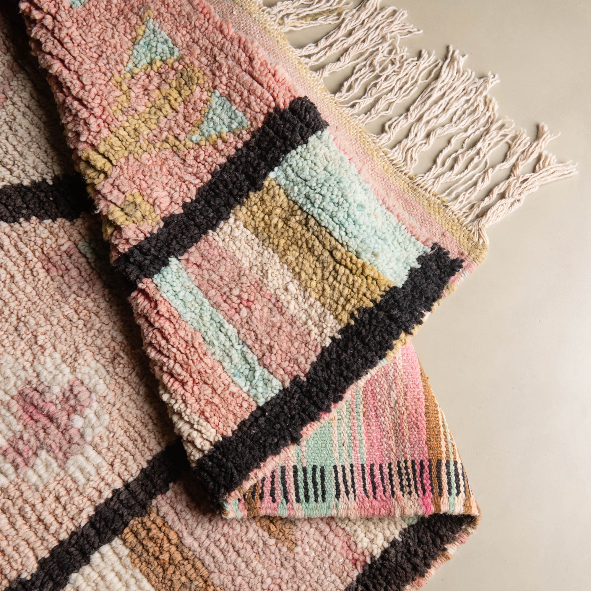 Nima - vintage boujad rug - Benisouk