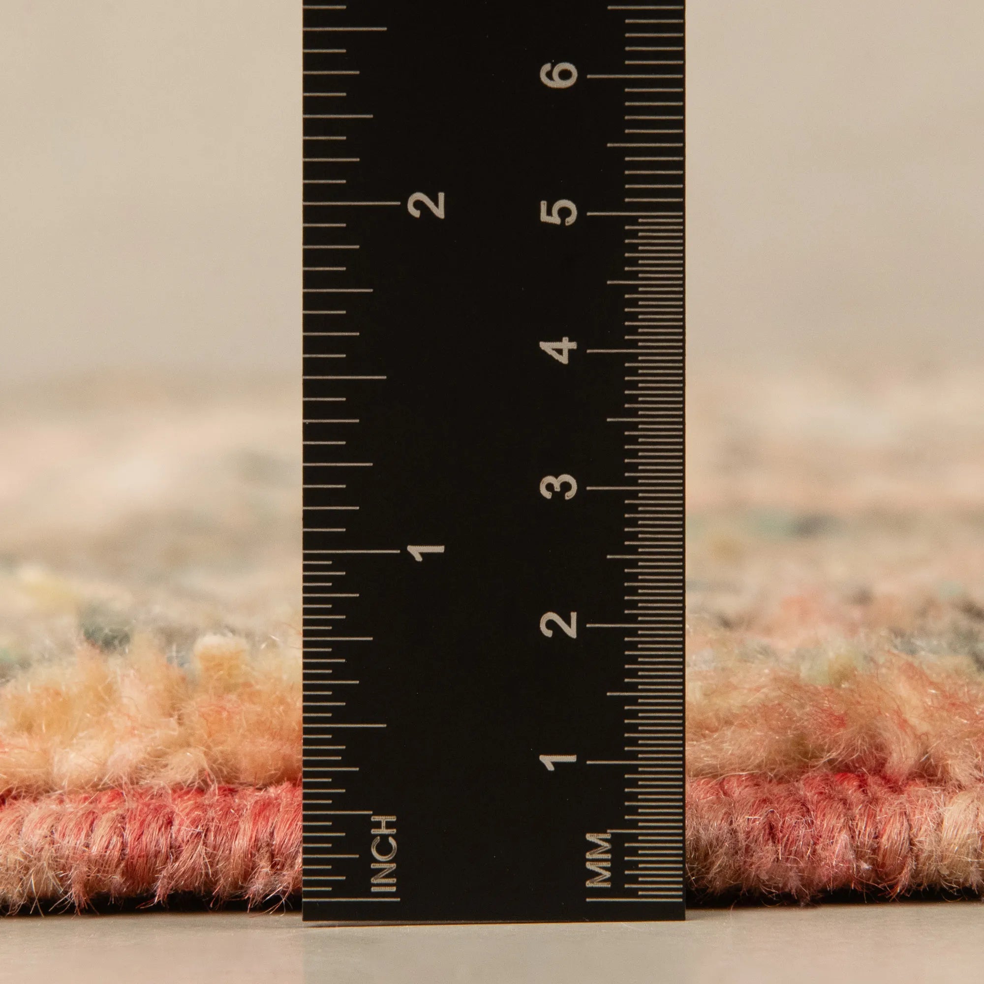 Nohaila - vintage boujad rug - Benisouk