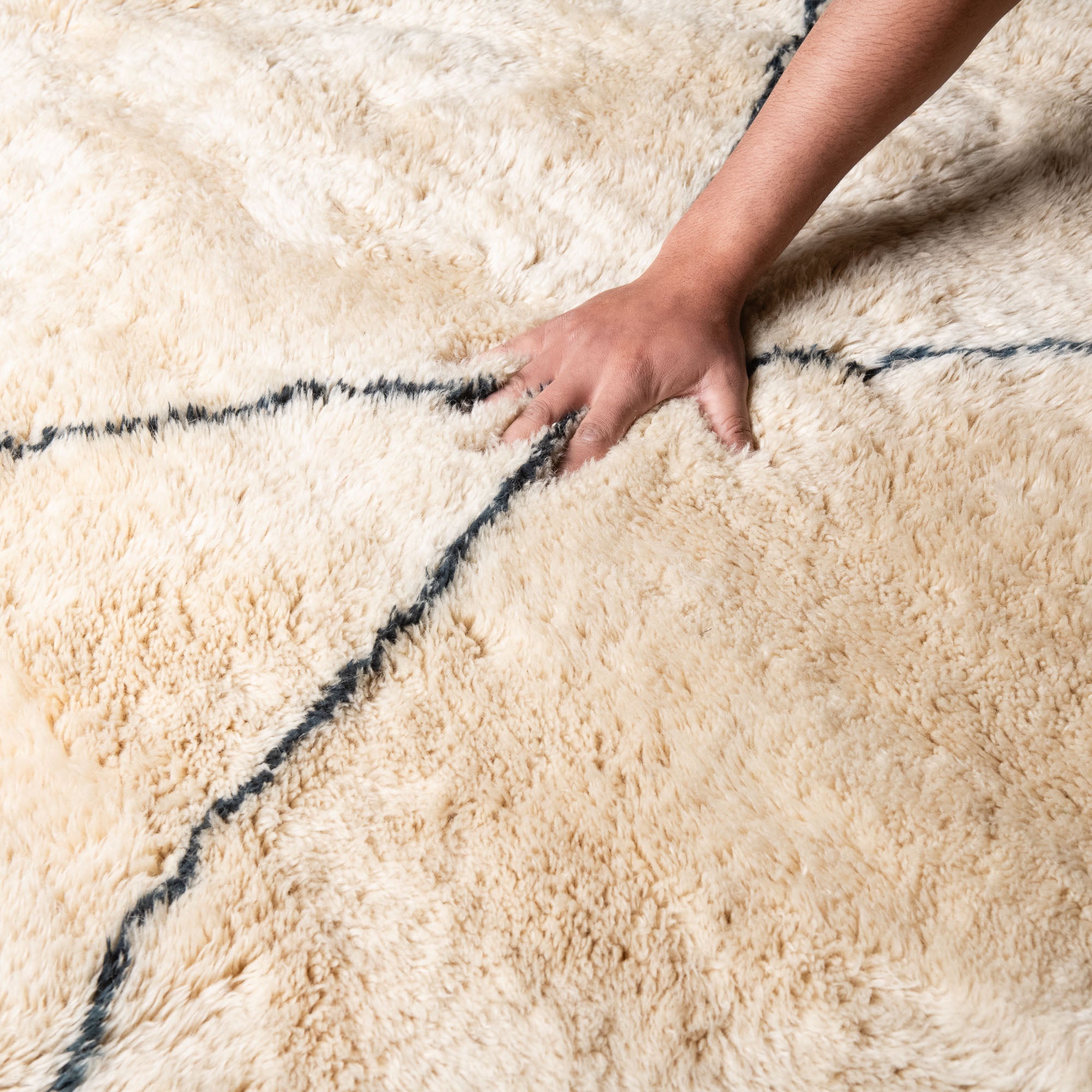 Nola - Luxury Shag Moroccan Rug - Benisouk