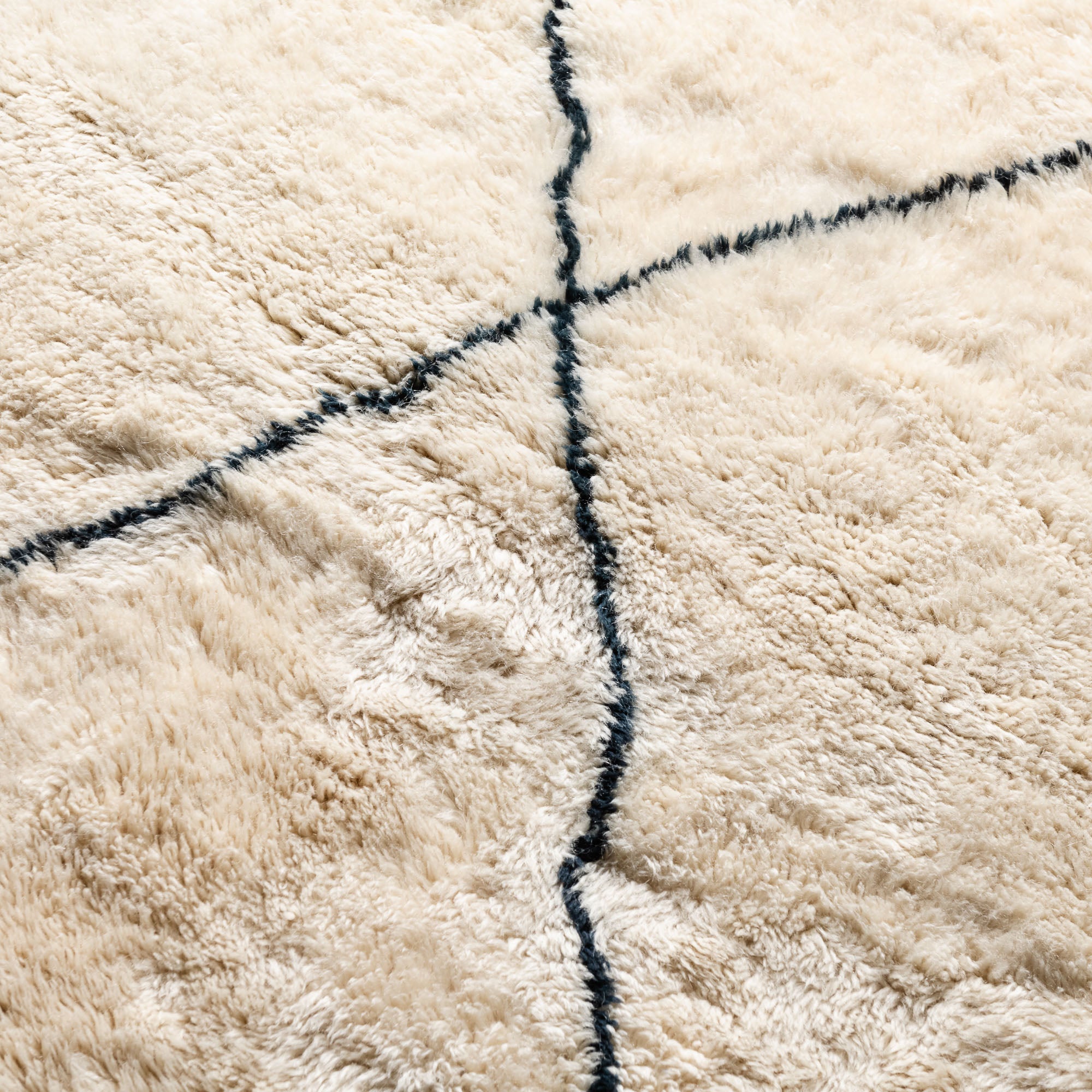 Nola - Luxury Shag Moroccan Rug - Benisouk