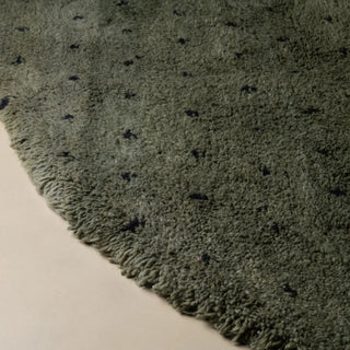 Noujoum Soldier Green Round - Shag Moroccan rug - Benisouk
