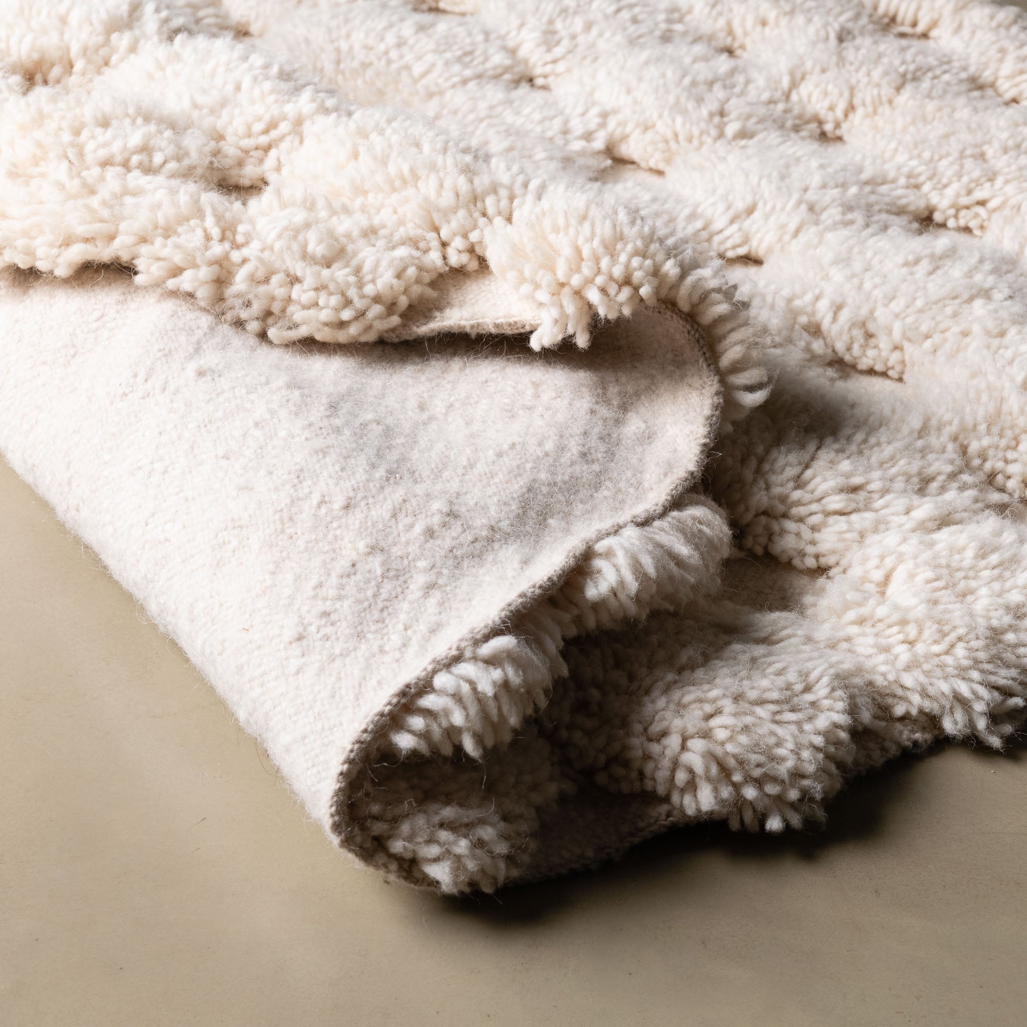 Nowara Round - Shag Moroccan rug - Benisouk