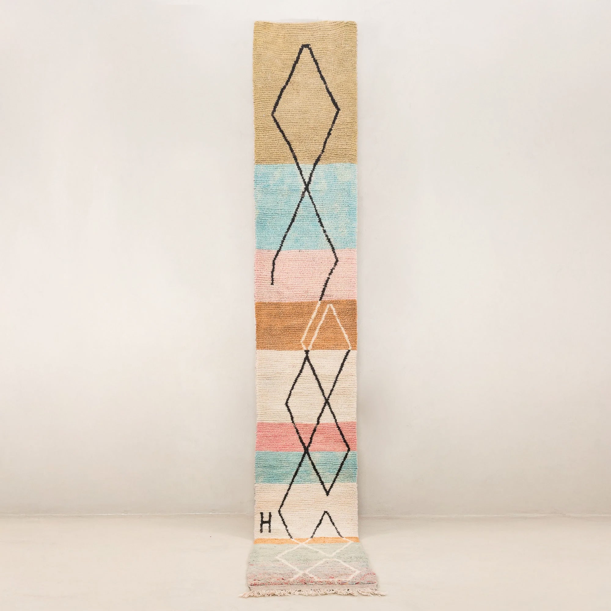 Oudai - vintage boujad rug