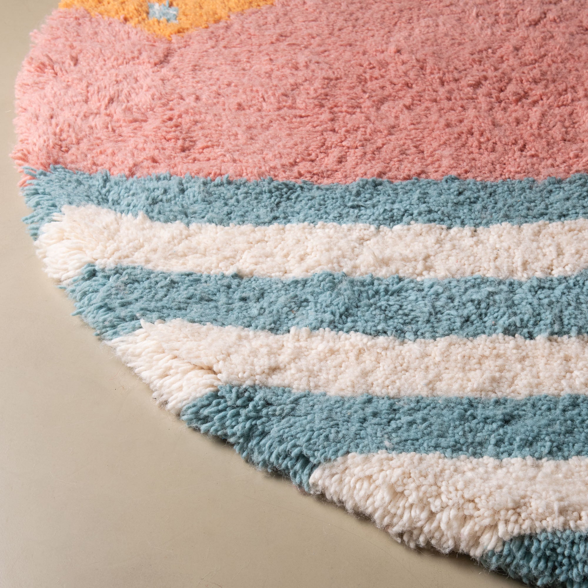 Ouraida Round - Shag Moroccan rug - Benisouk