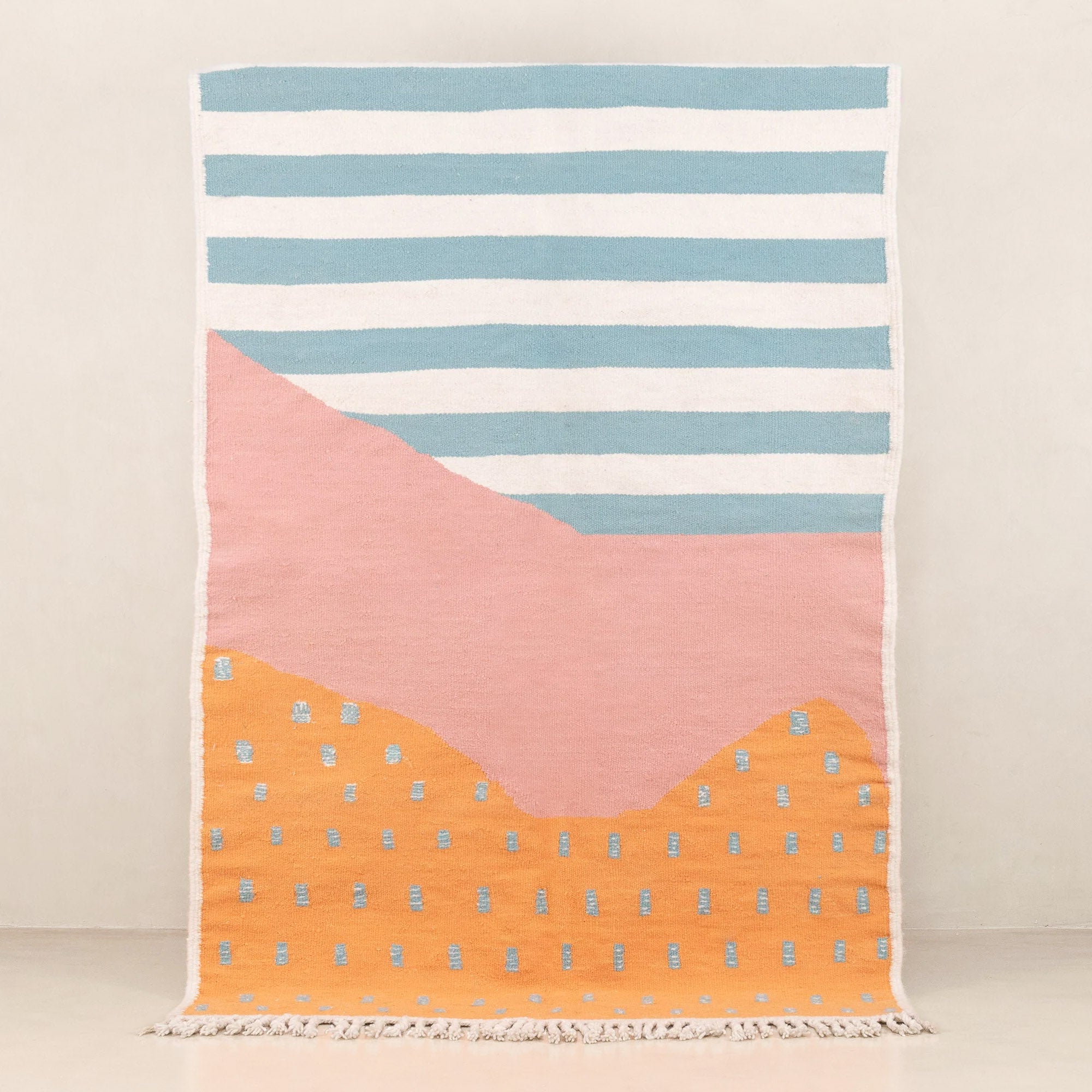 Ouraida - taznakht kilim rug