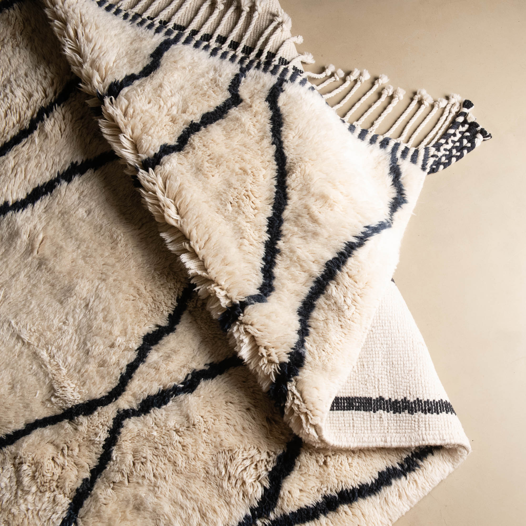 Paths - Luxury Shag Moroccan Rug - Benisouk