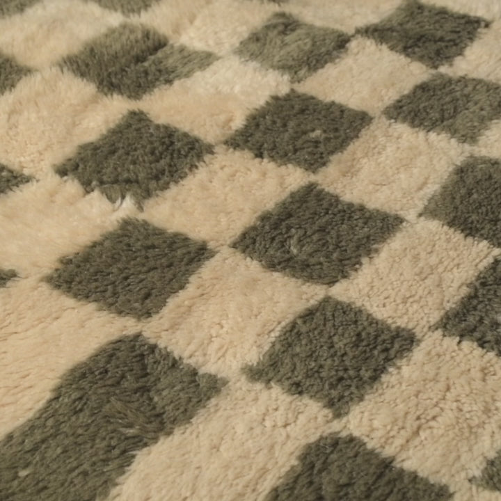 Checkered Garden - Premium shag Moroccan rug