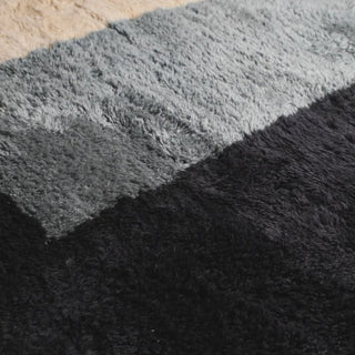Grande Arche - Luxury Shag Moroccan Rug