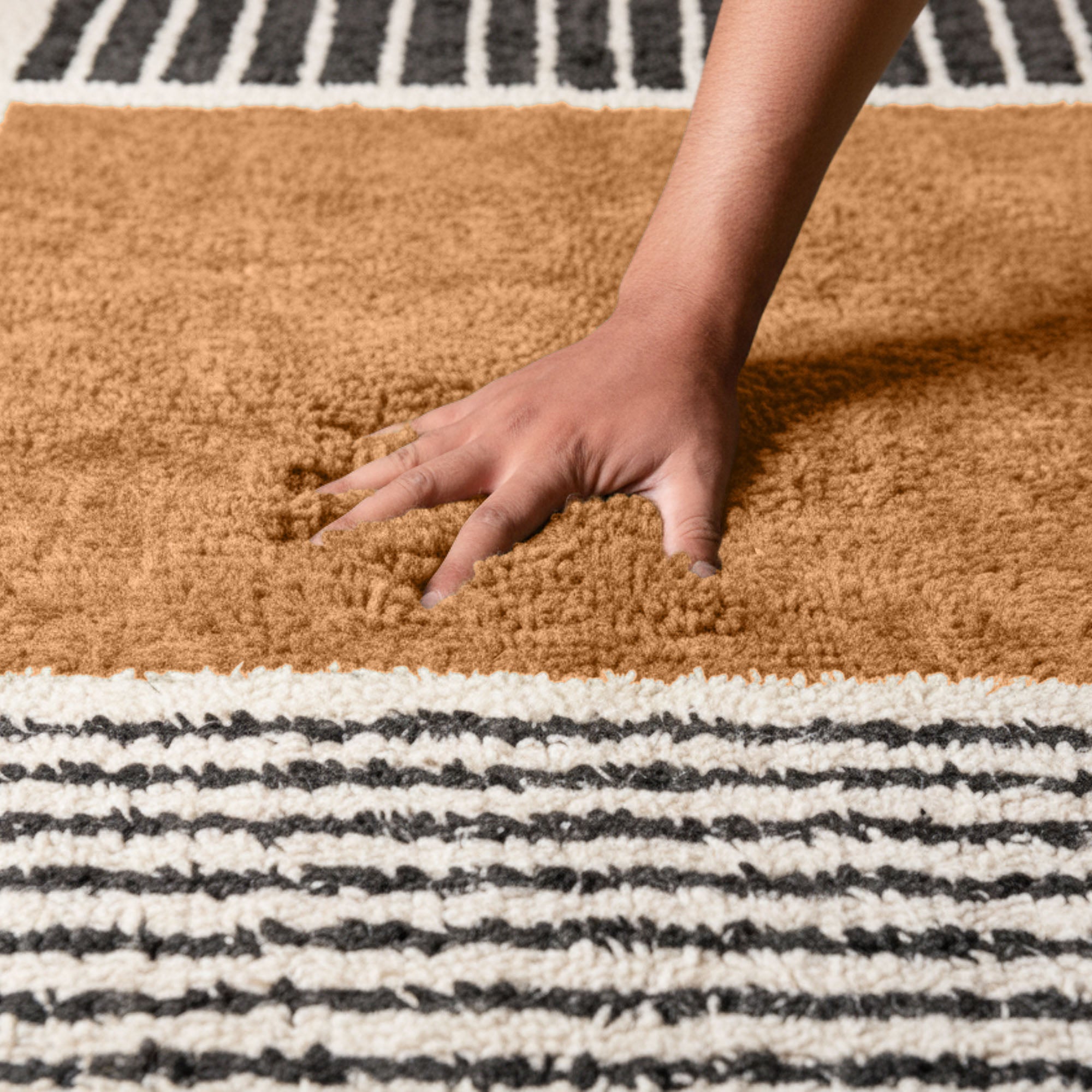 Rabab Hazel Brown - Shag Moroccan rug - Benisouk