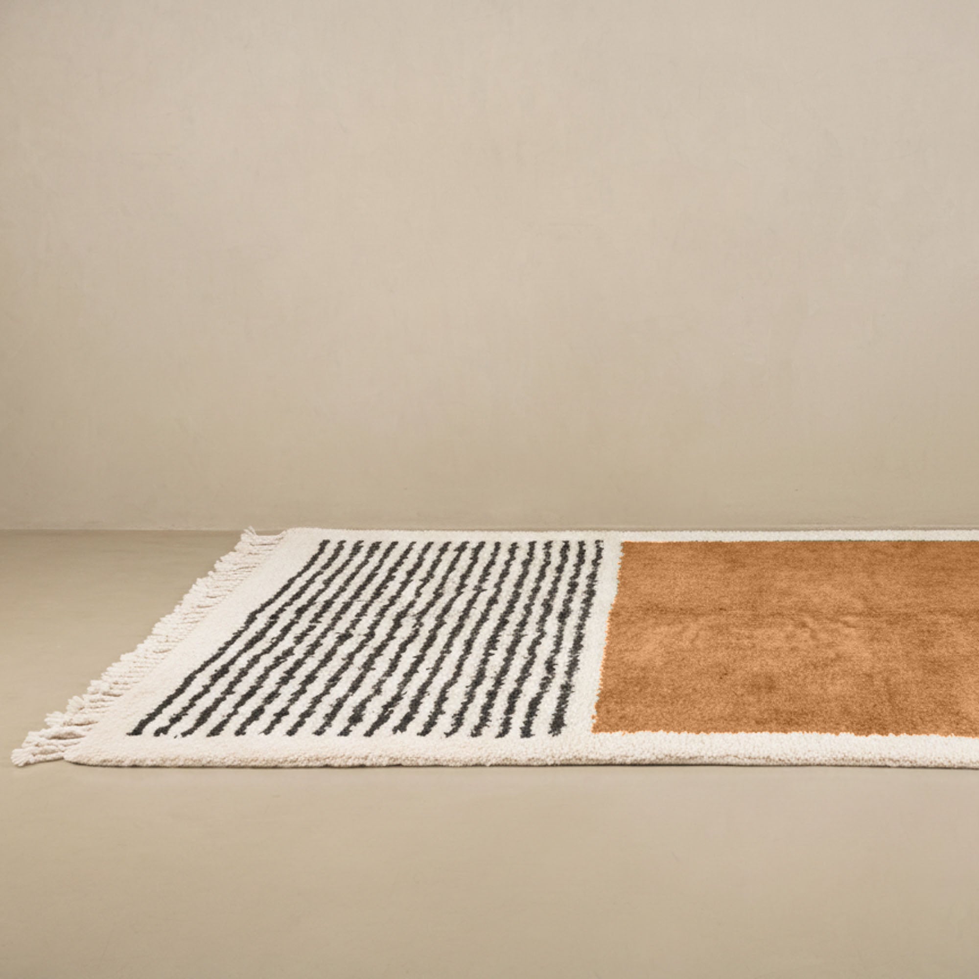 Rabab Hazel Brown - Shag Moroccan rug - Benisouk