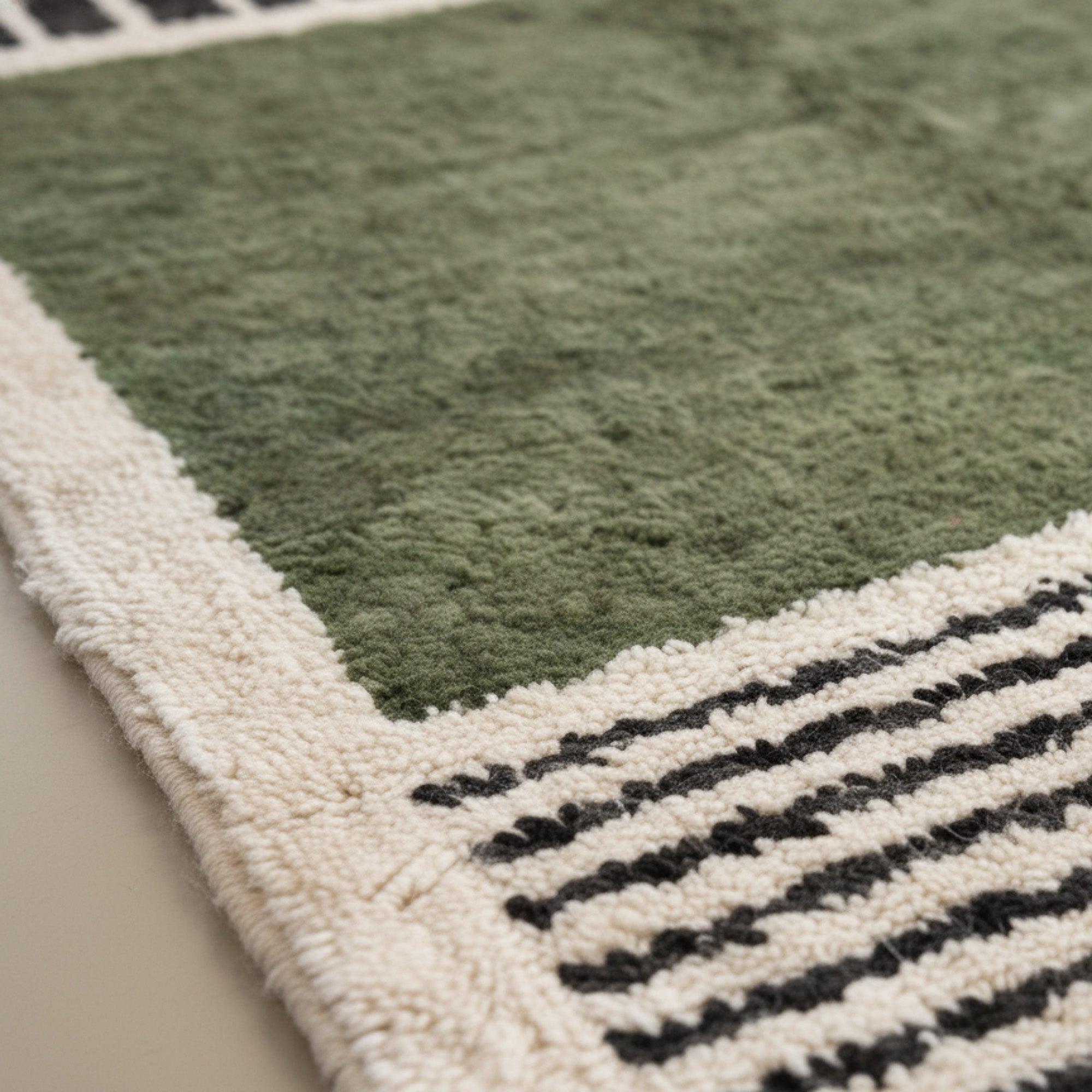 Rabab - Shag Moroccan rug - Benisouk