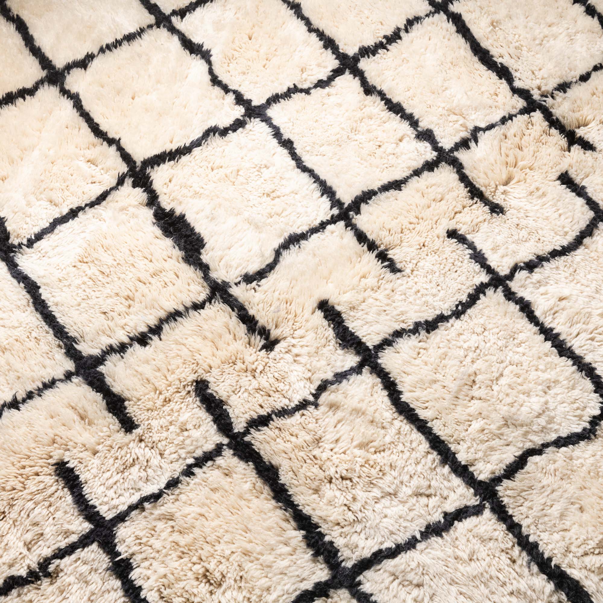 Rahim - Luxury Shag Moroccan Rug - Benisouk