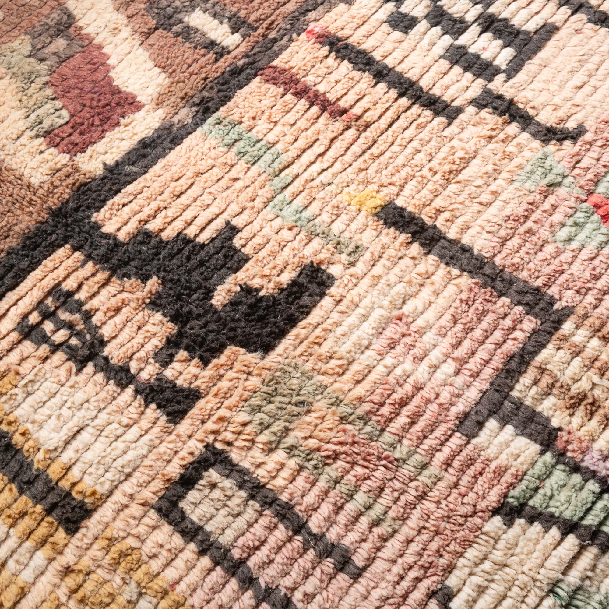 Rajiya - vintage boujad rug - Benisouk