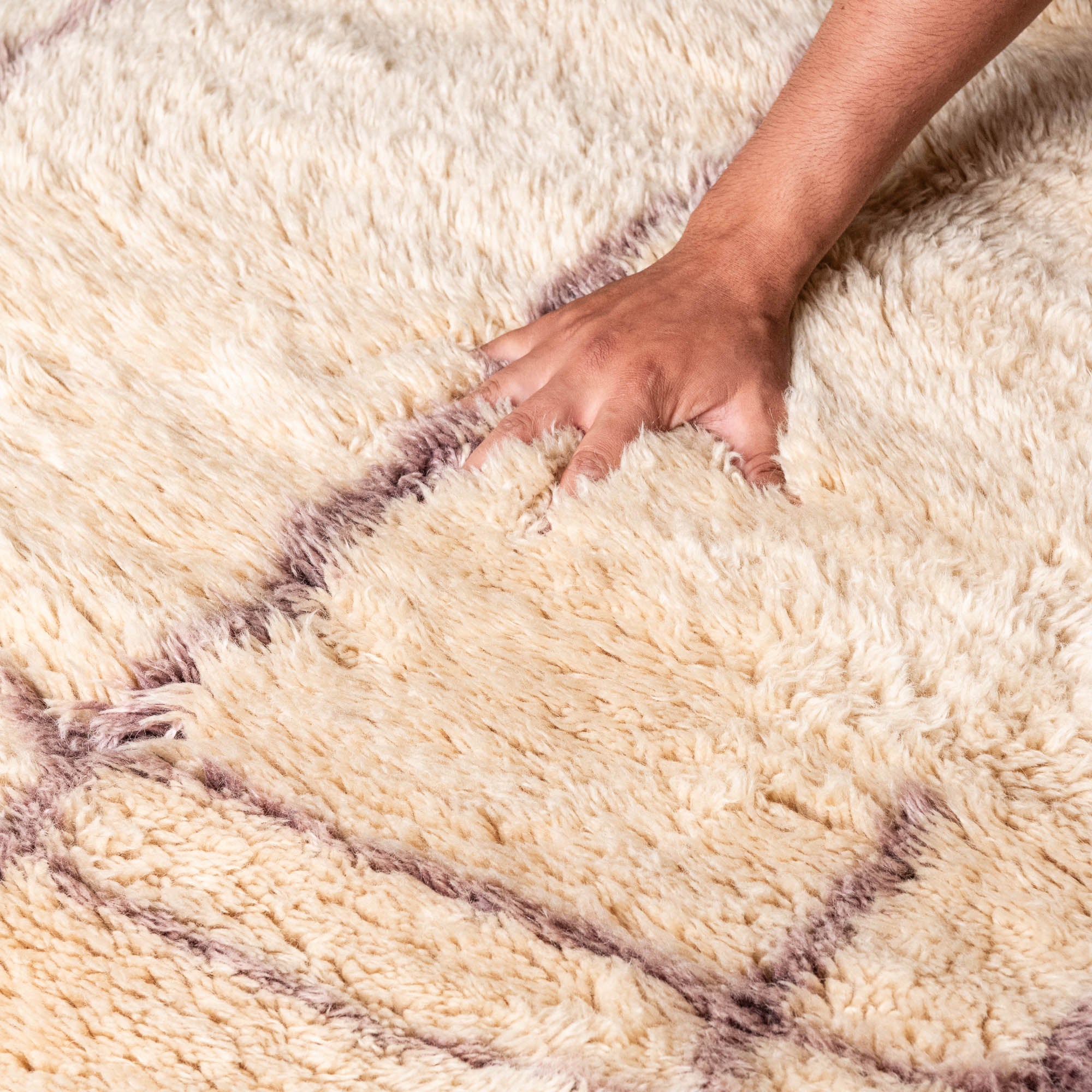 Regal Romance - Luxury Shag Moroccan Rug - Benisouk