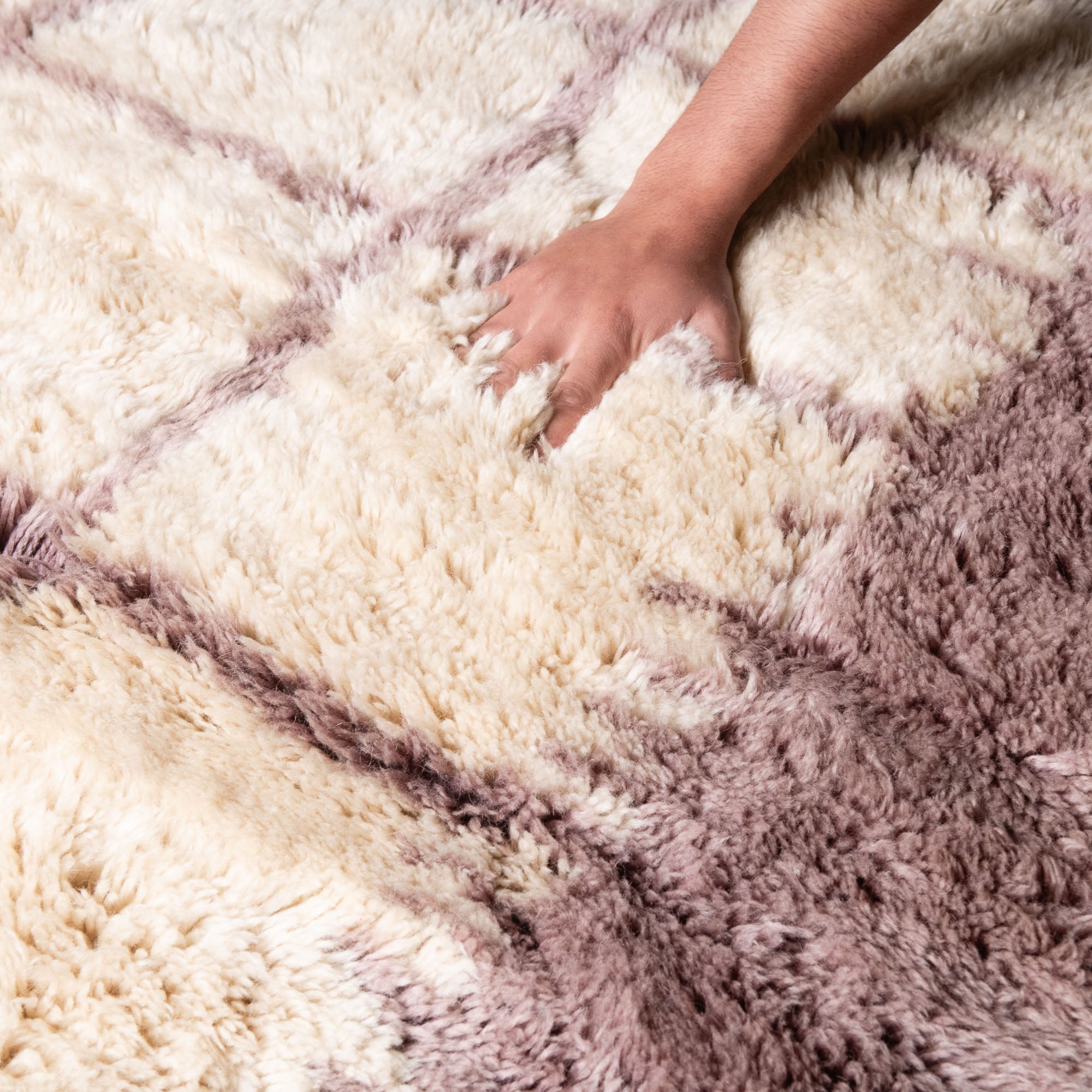 Regal Romance - Luxury Shag Moroccan Rug - Benisouk