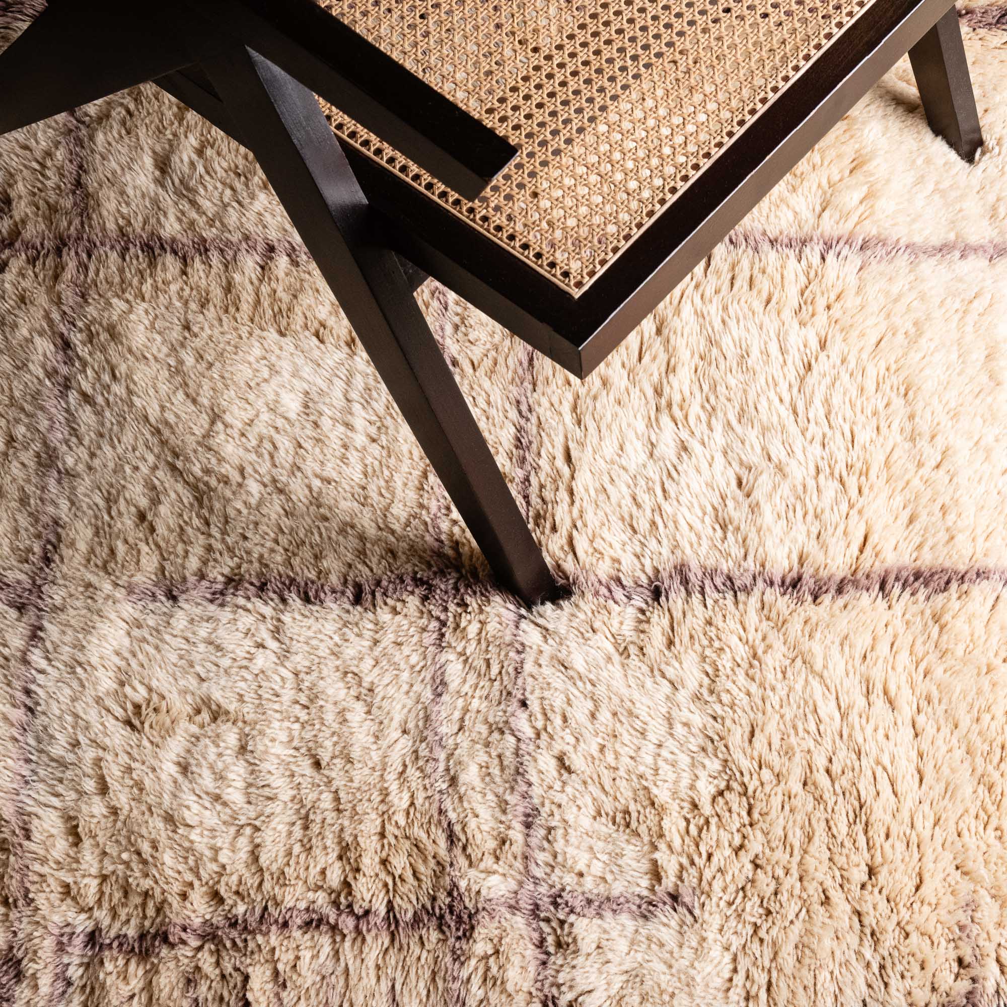 Regal Romance - Luxury Shag Moroccan Rug - Benisouk