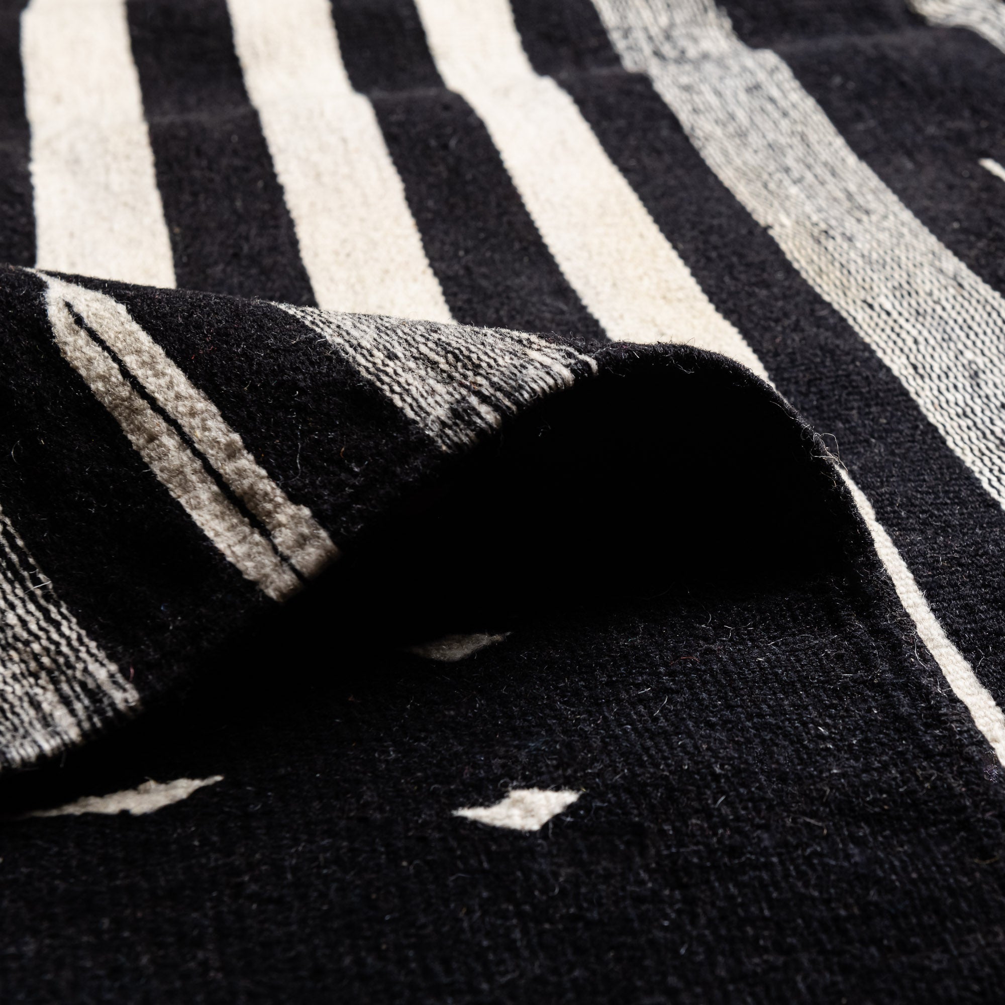 Rehhu - taznakht kilim rug - Benisouk