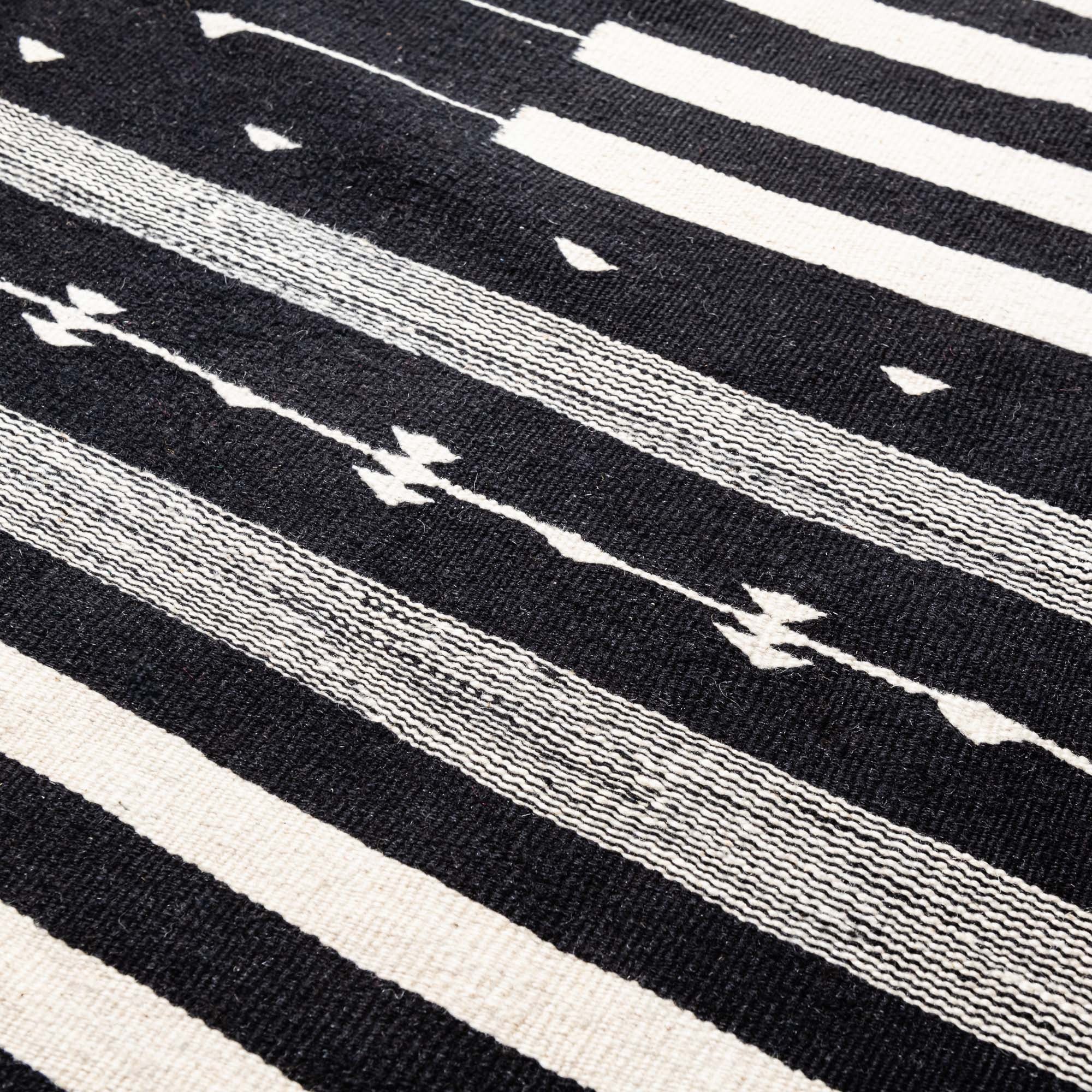 Rehhu - taznakht kilim rug - Benisouk