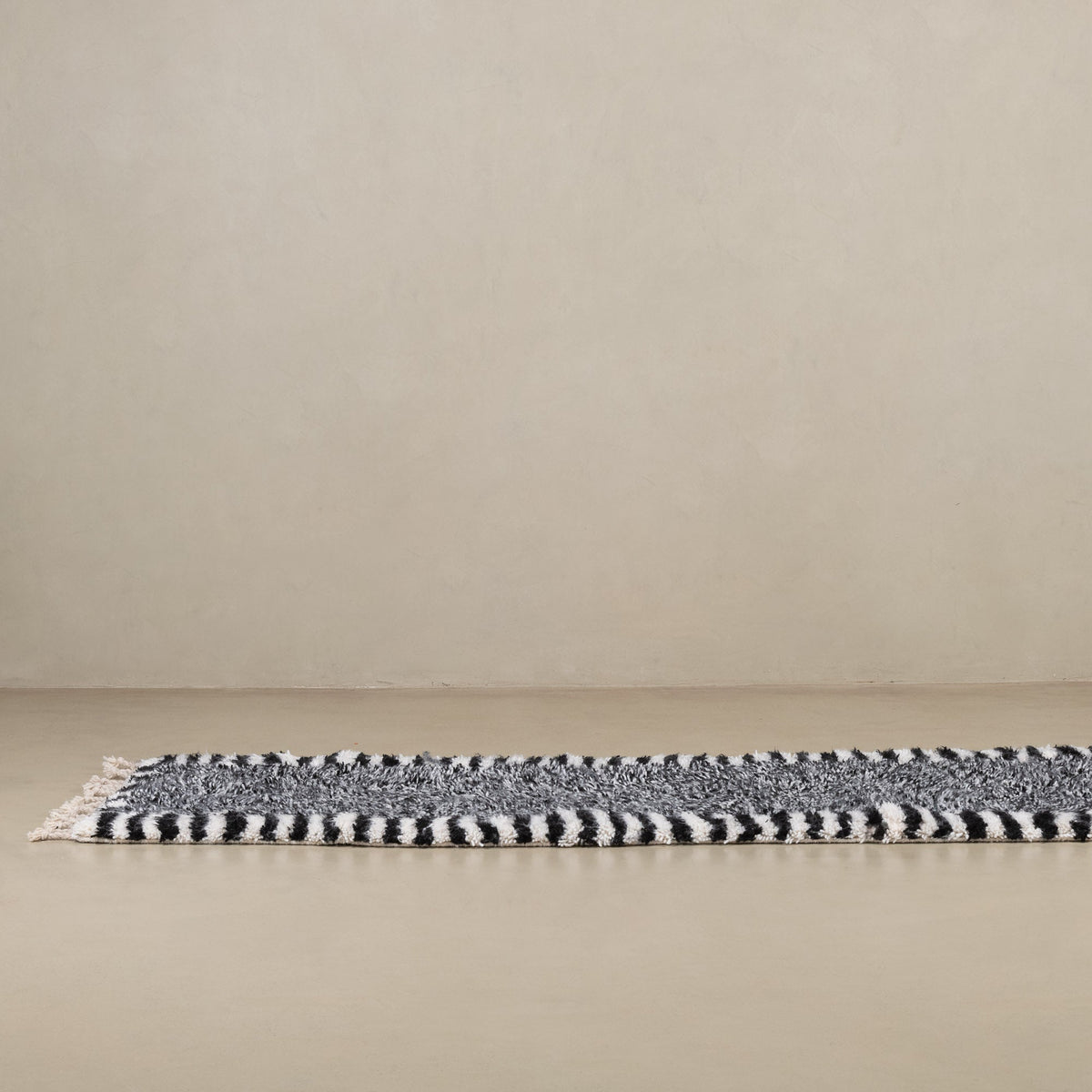 Rimy - Shag Moroccan runner rug - Benisouk