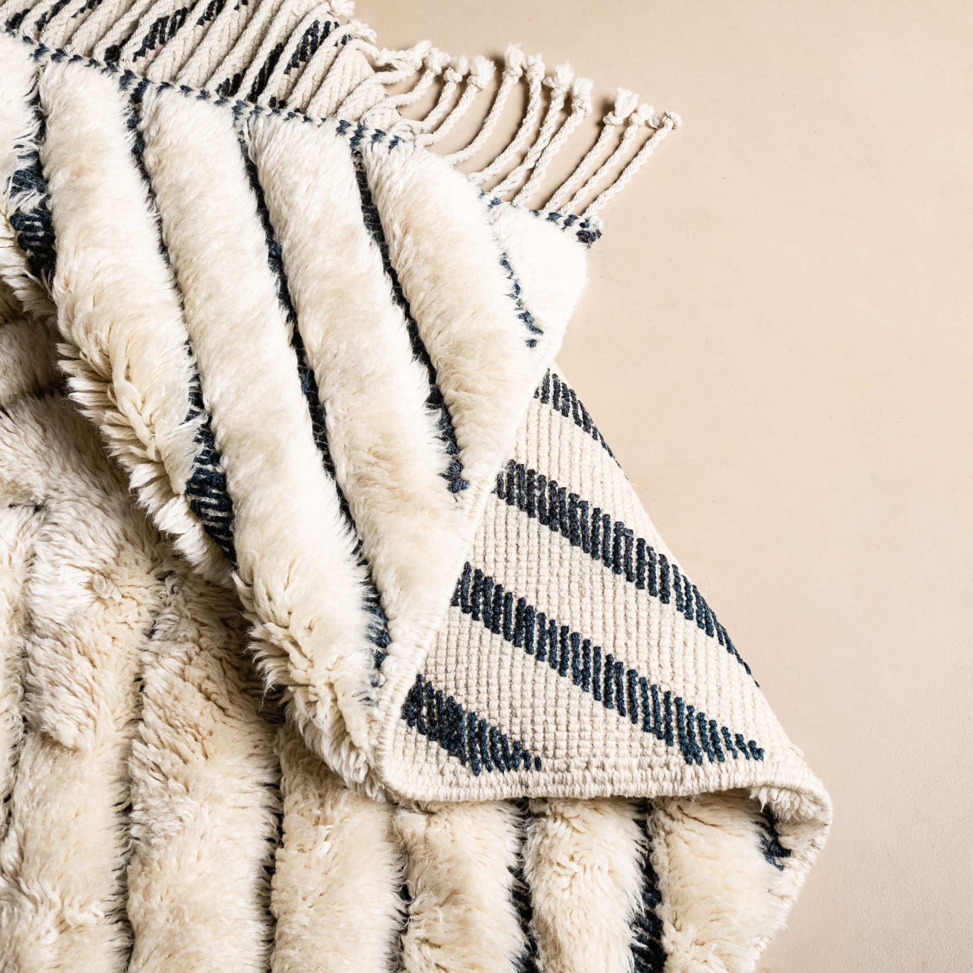 Ripples - Luxury Shag Moroccan Rug - Benisouk