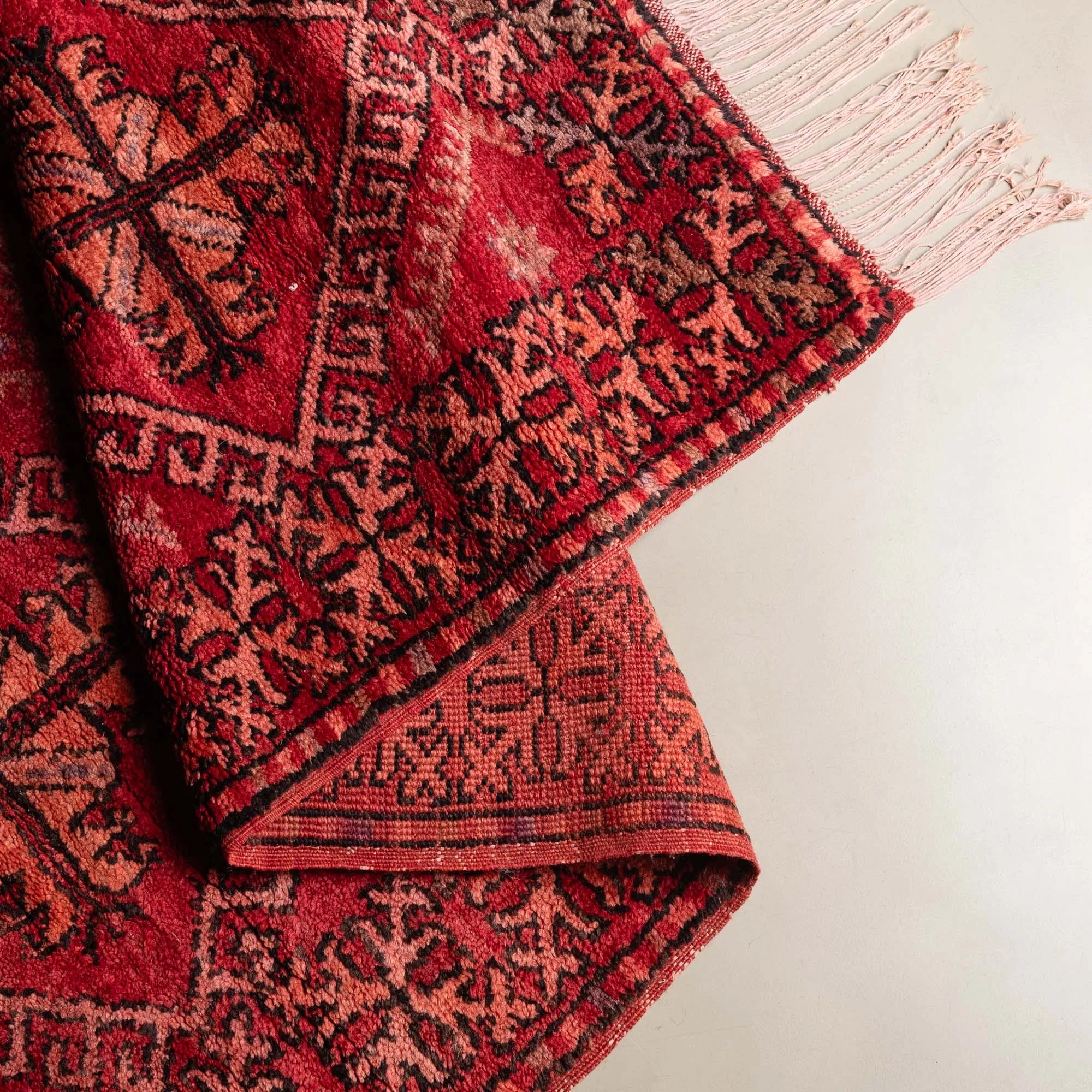 Rokaya - vintage boujad rug - Benisouk