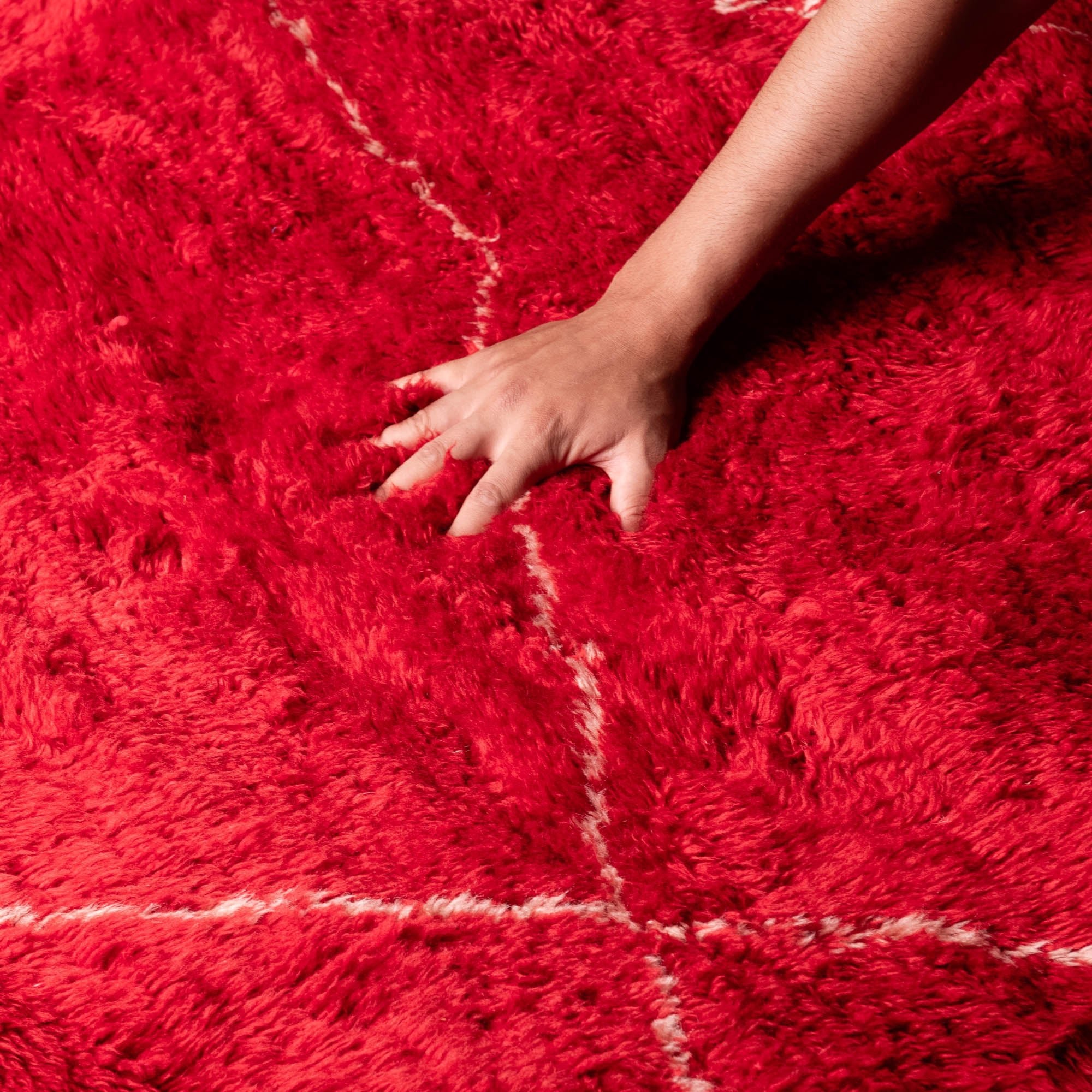 Ruby Rhapsody - Luxury Shag Moroccan Rug - Benisouk