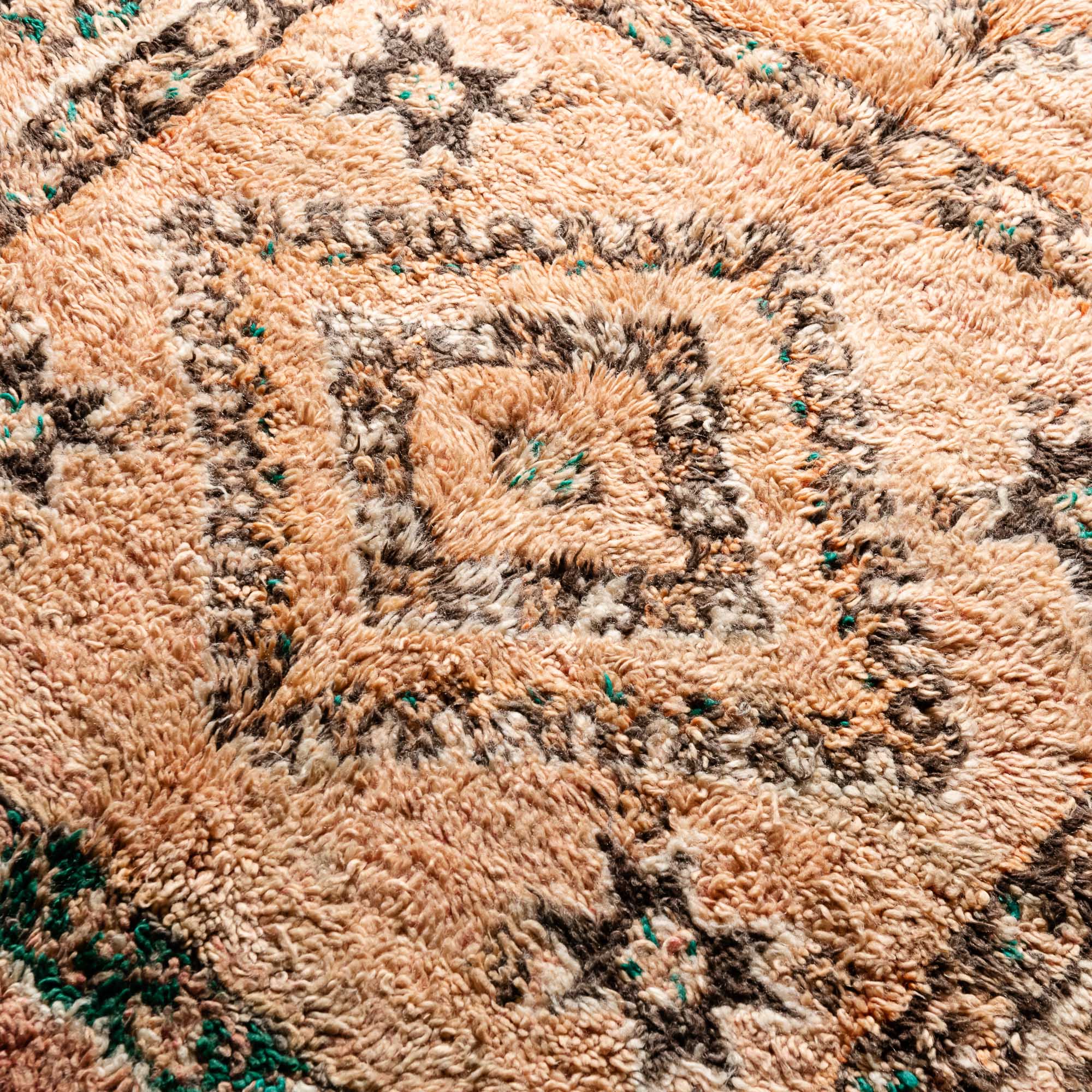 Rukan - vintage boujad rug - Benisouk