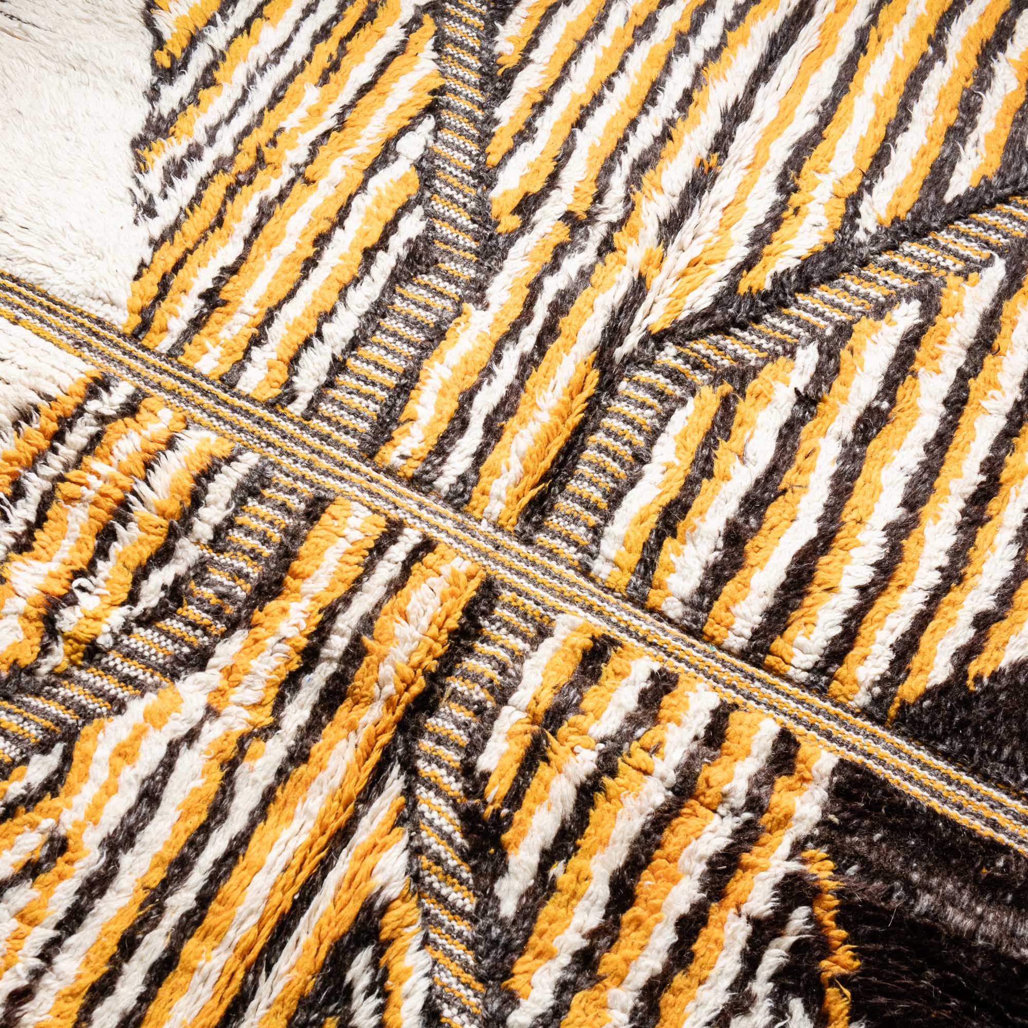 Sabra - taznakht kilim rug - Benisouk