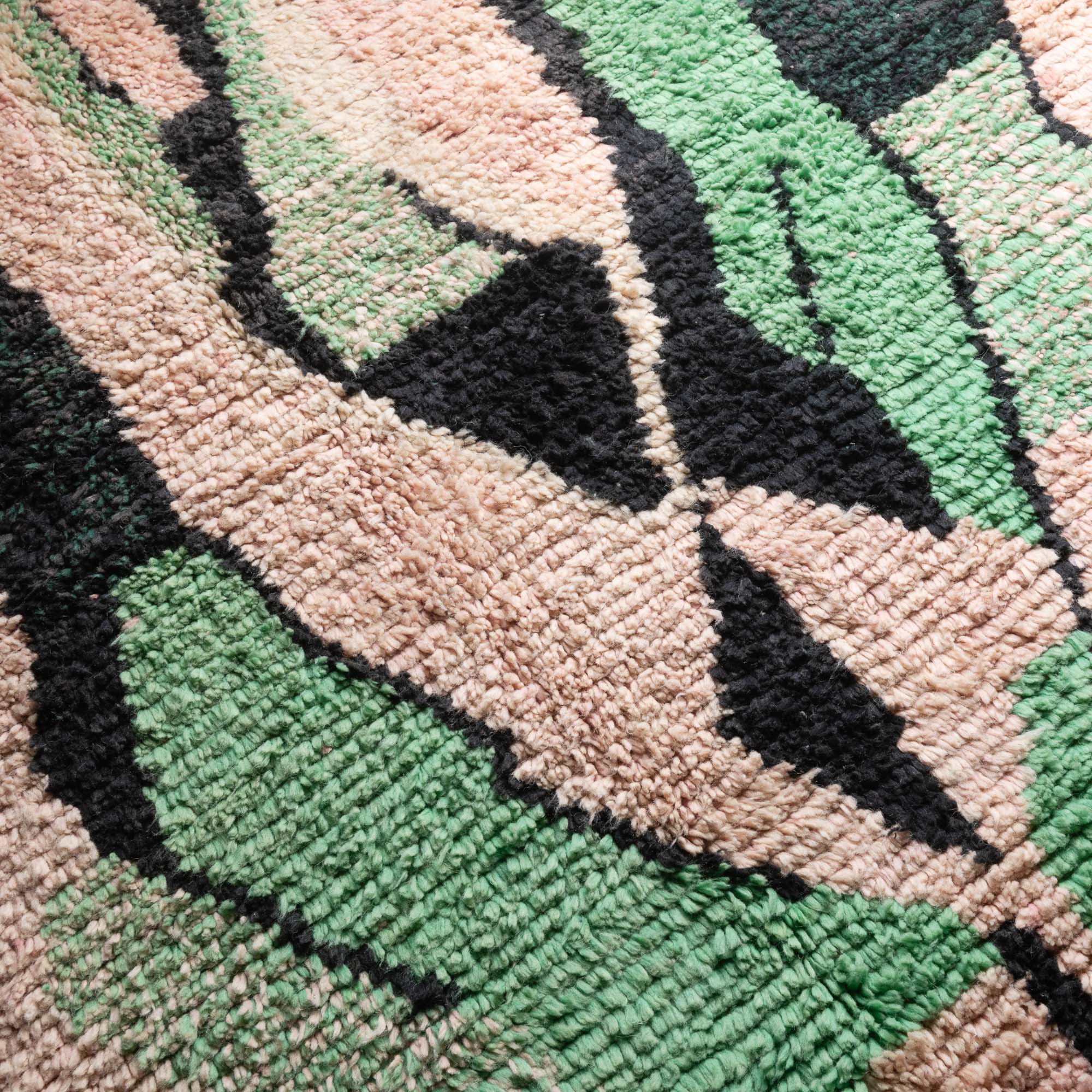 Safoiane - vintage boujad rug - Benisouk