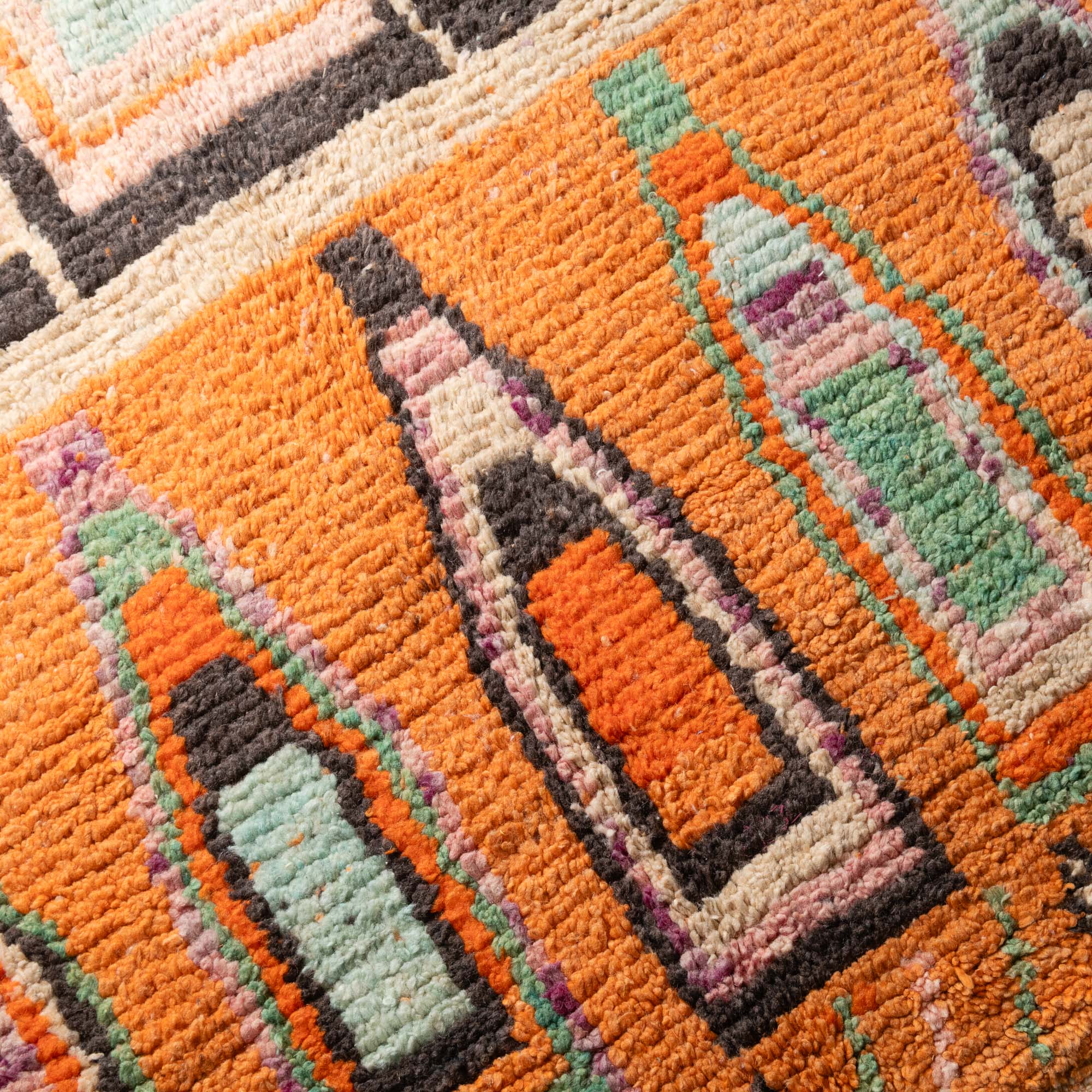 safwan - vintage boujad rug - Benisouk