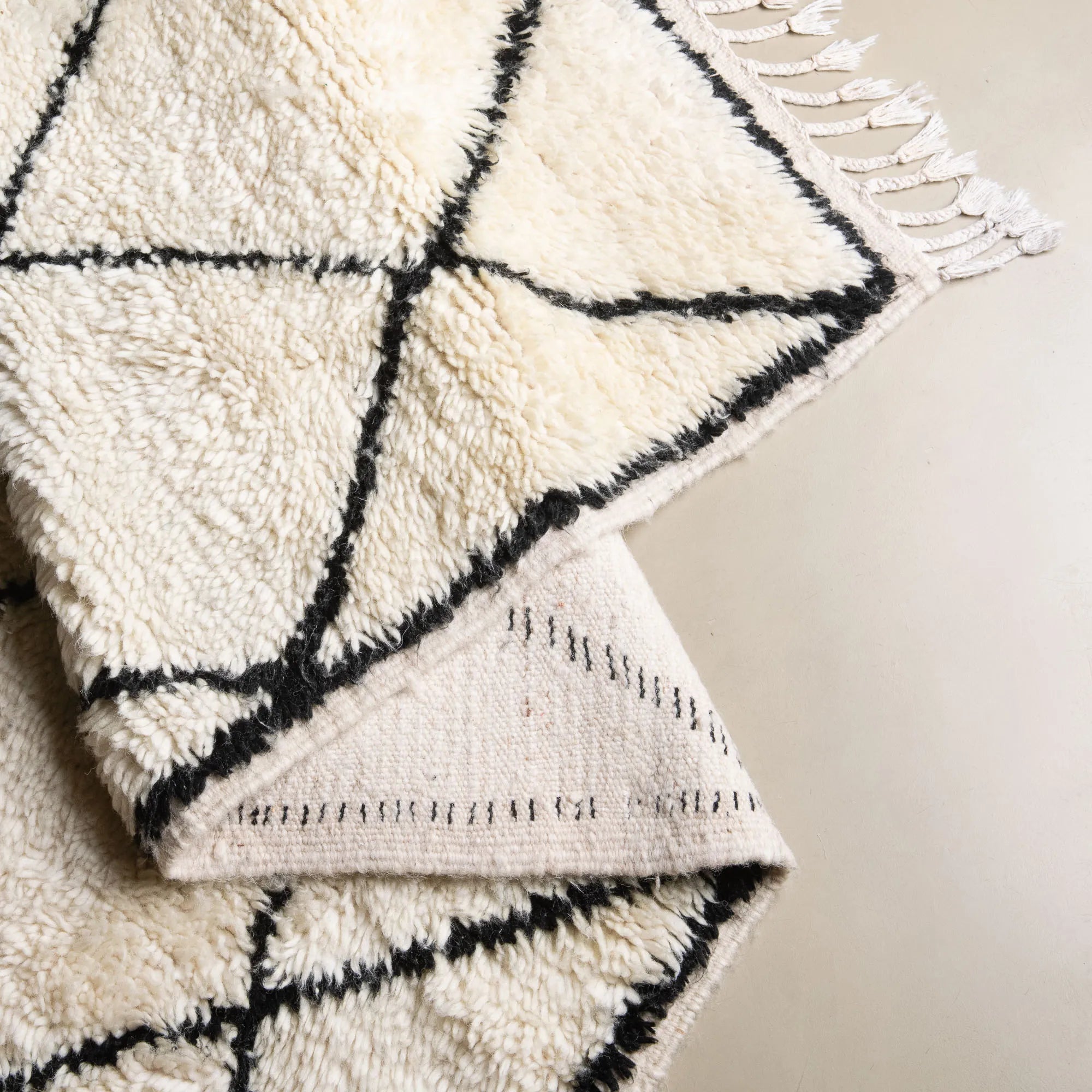 Samiha - Shag Moroccan rug - Benisouk