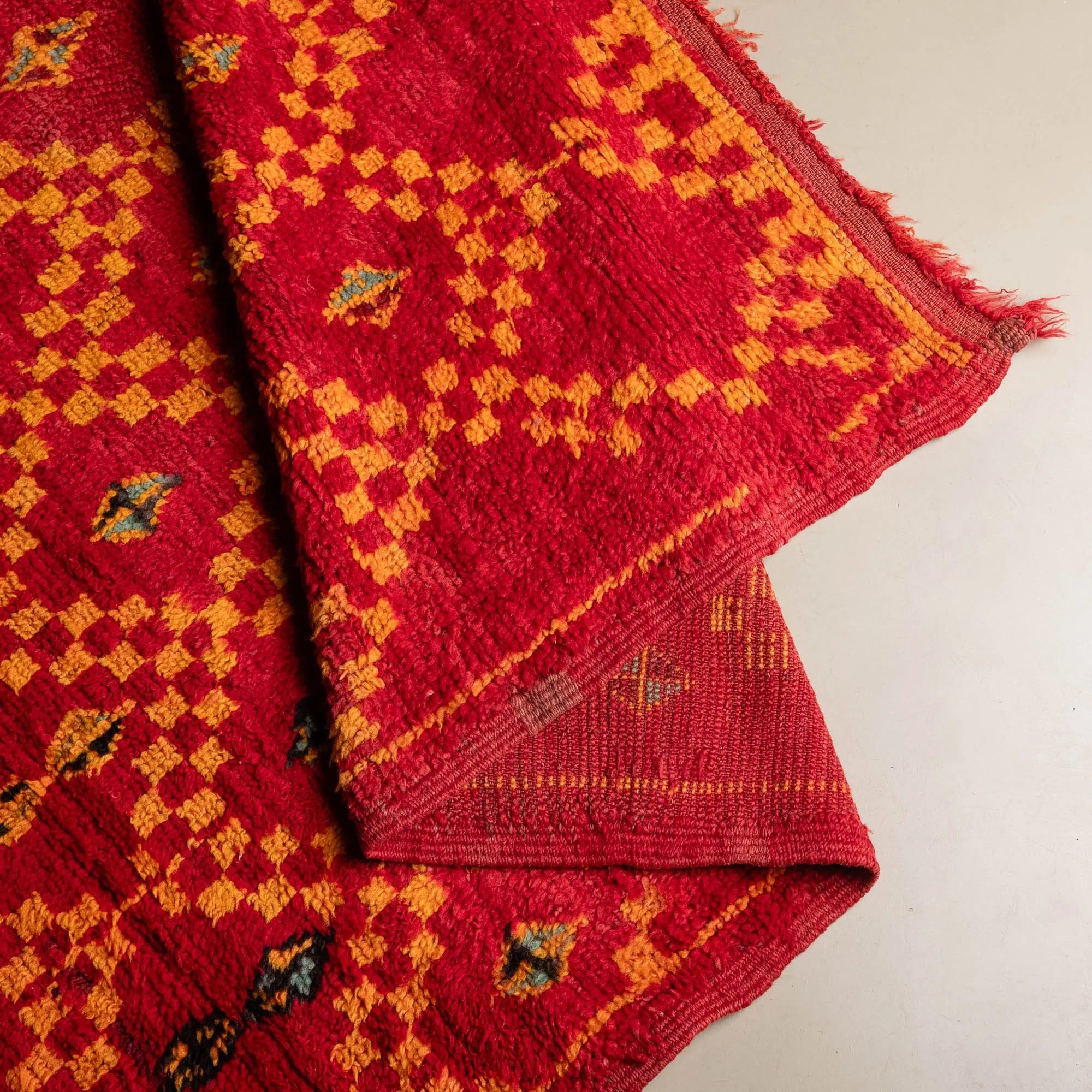 Samiha - vintage boujad rug - Benisouk
