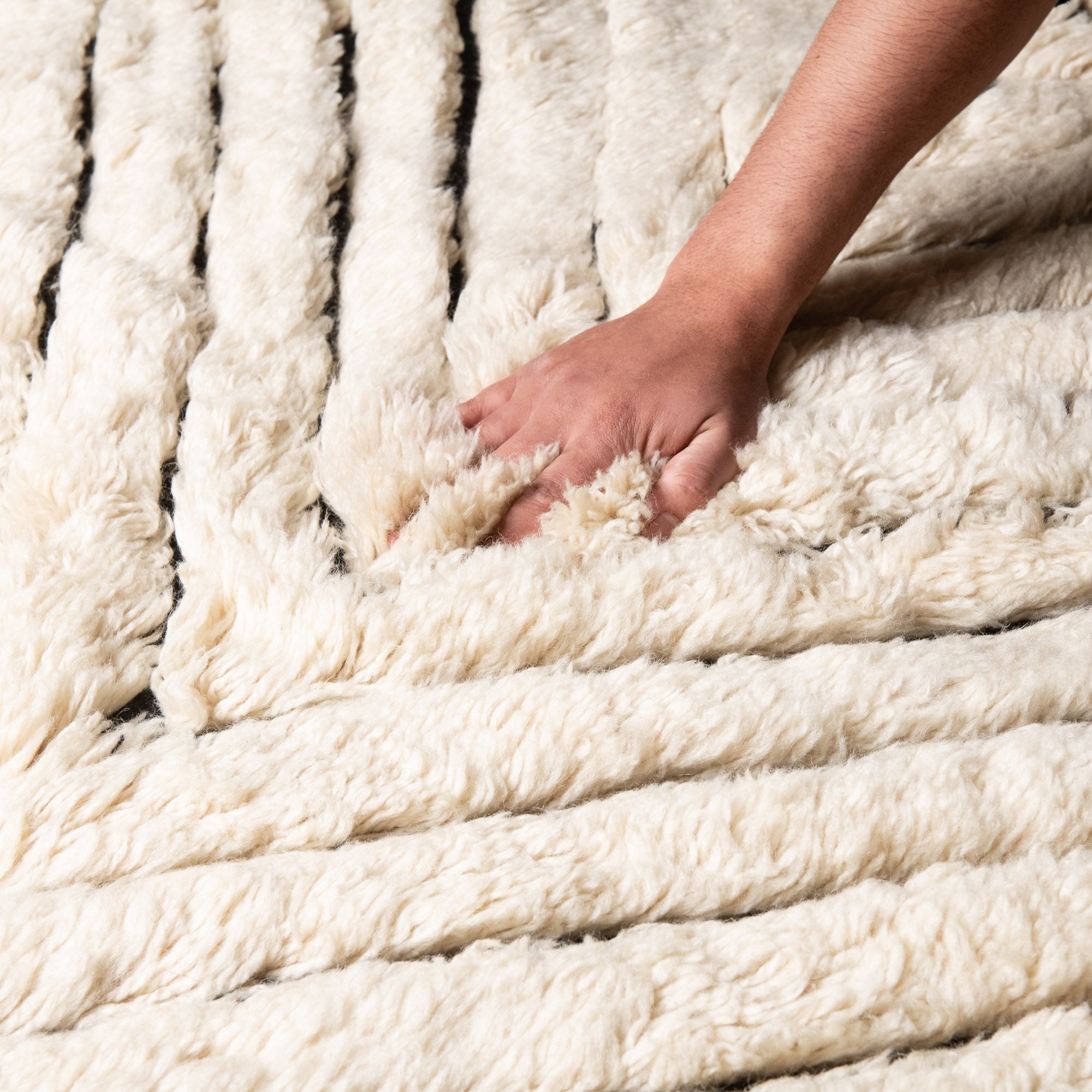 Sanae - Luxury Shag Moroccan Rug - Benisouk