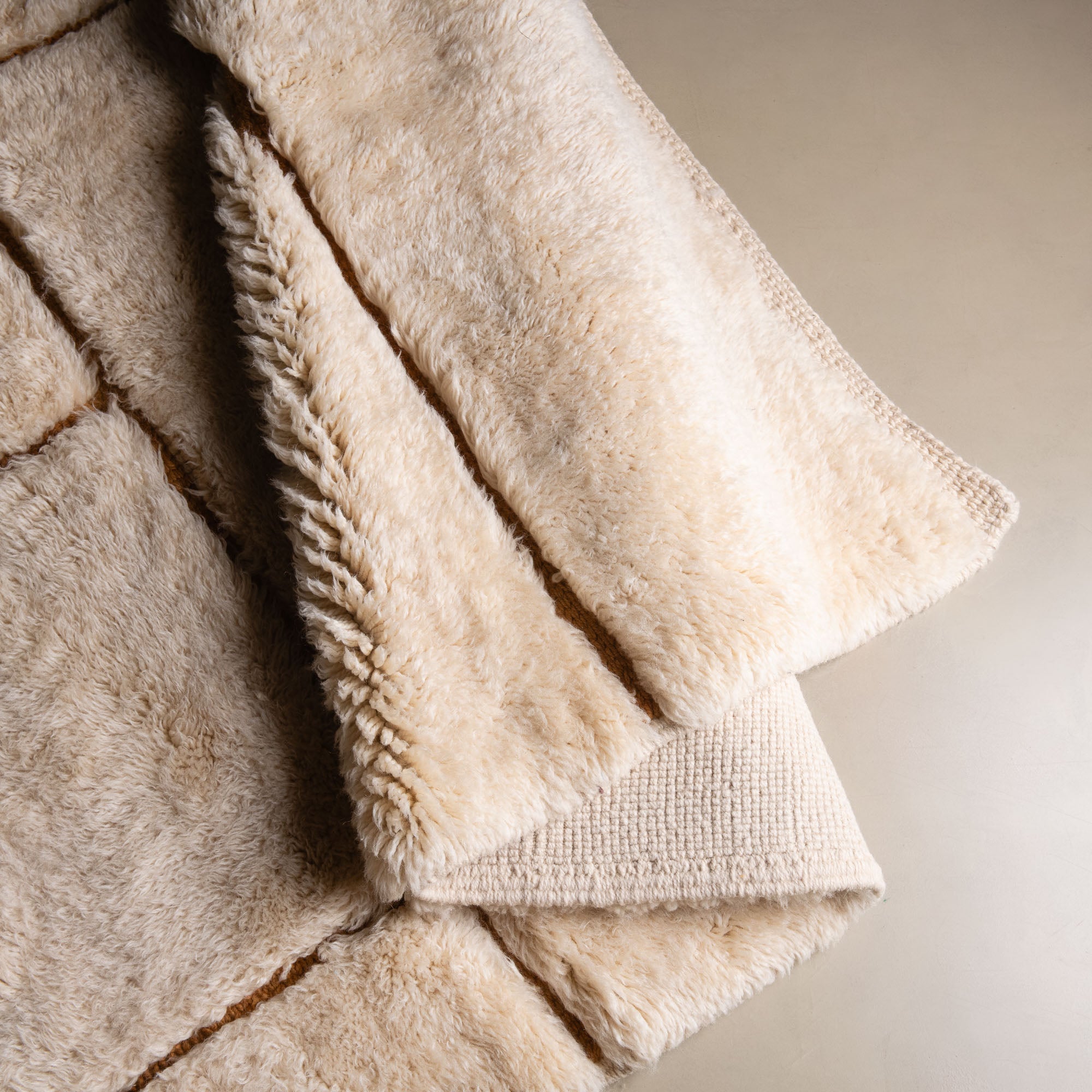 Sandstone Gride - Luxury Shag Moroccan Rug - Benisouk