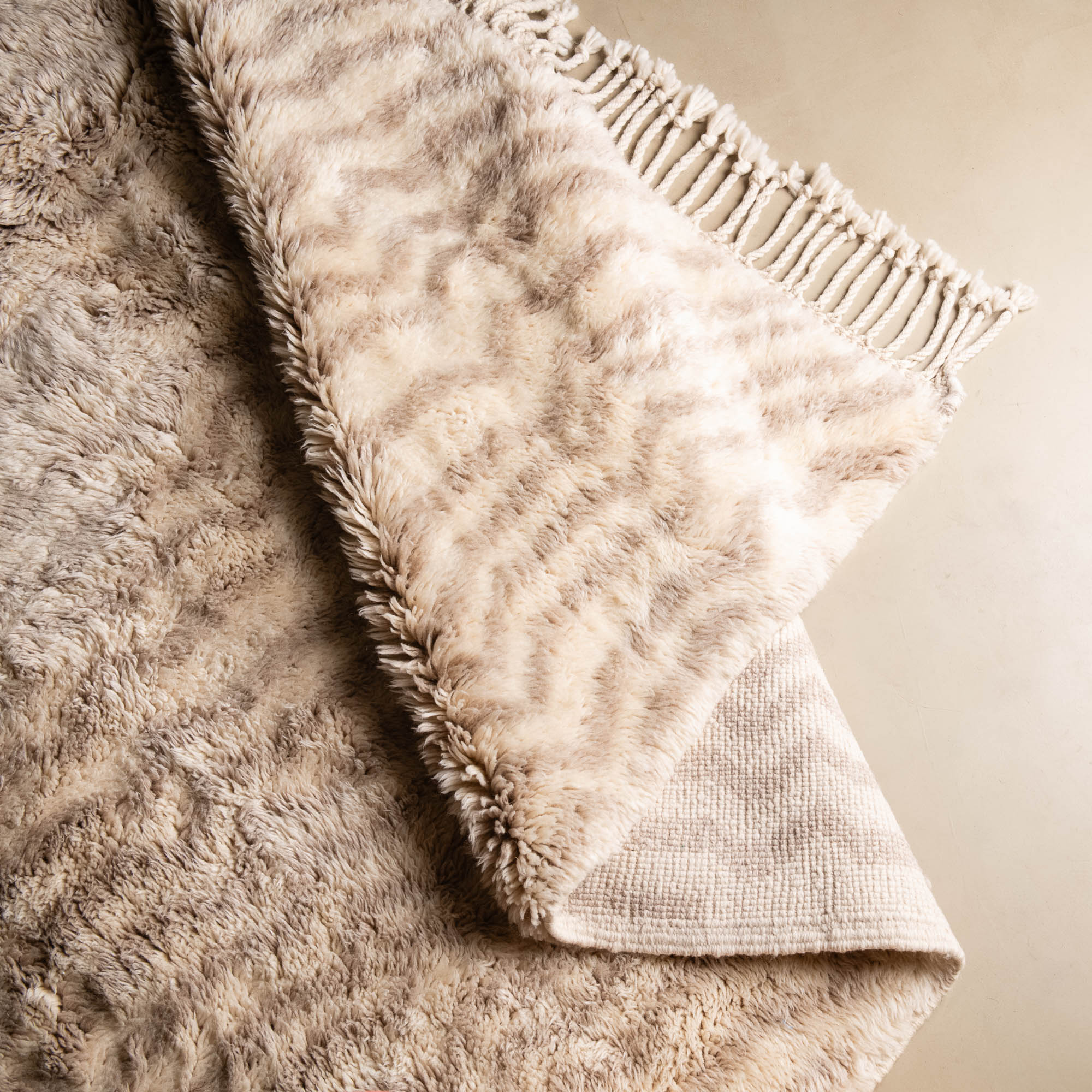 Sandy Blonde - Luxury Shag Moroccan Rug - Benisouk