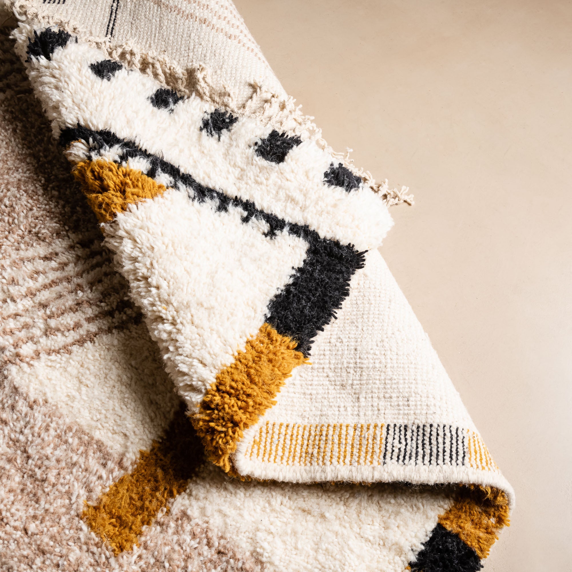 Sarah - Shag Moroccan rug - Benisouk