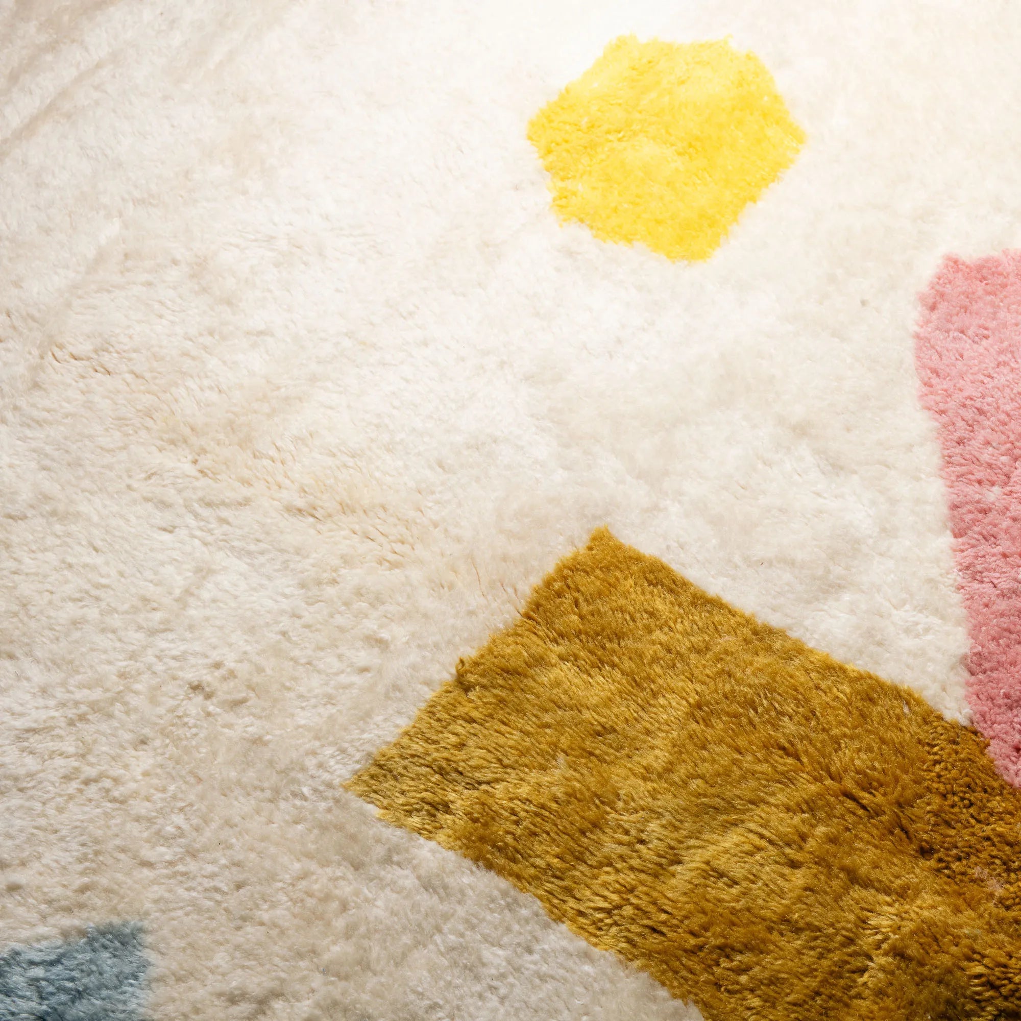 Saroua - Luxury Shag Moroccan Rug - Benisouk