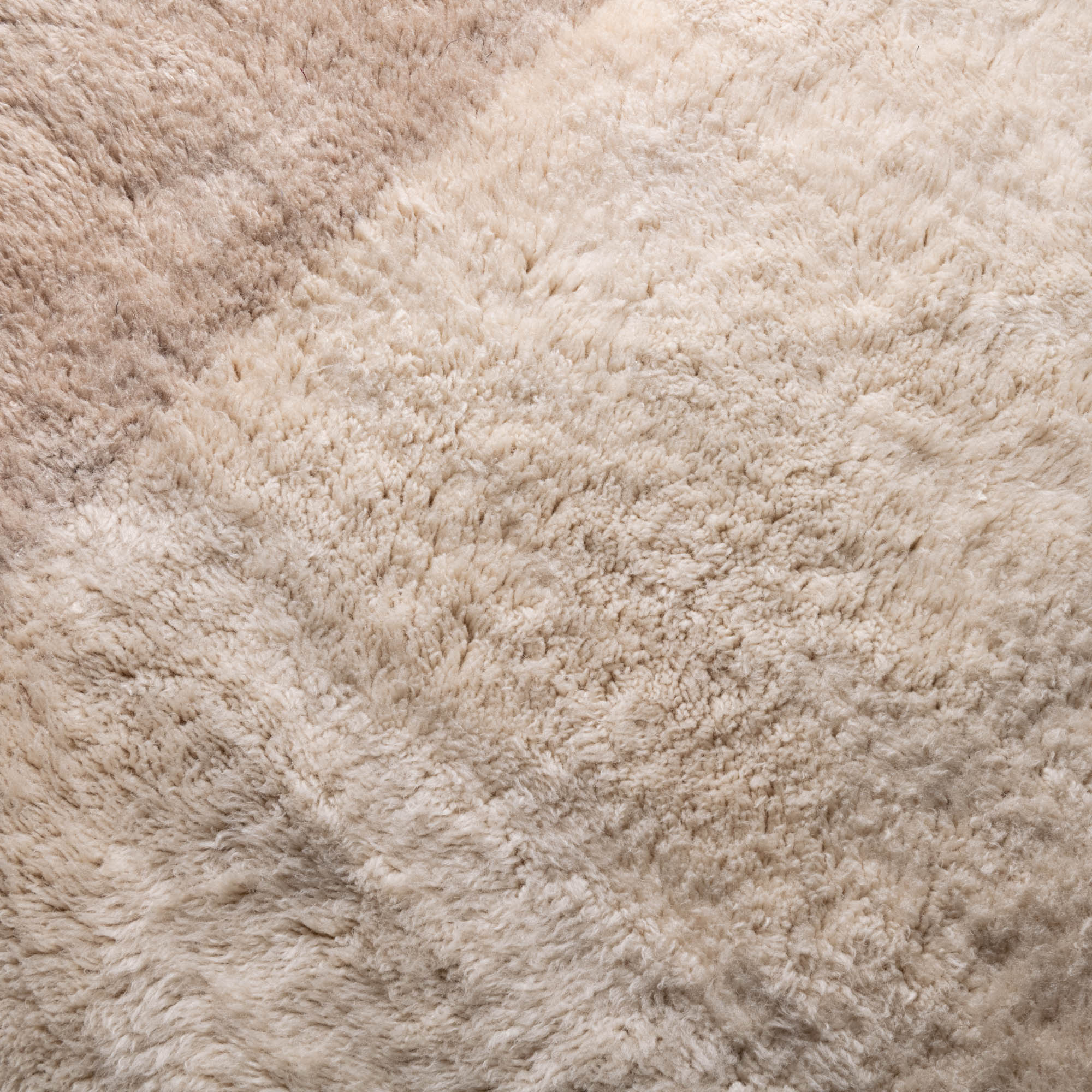 Serenity Border - Luxury Shag Moroccan Rug - Benisouk