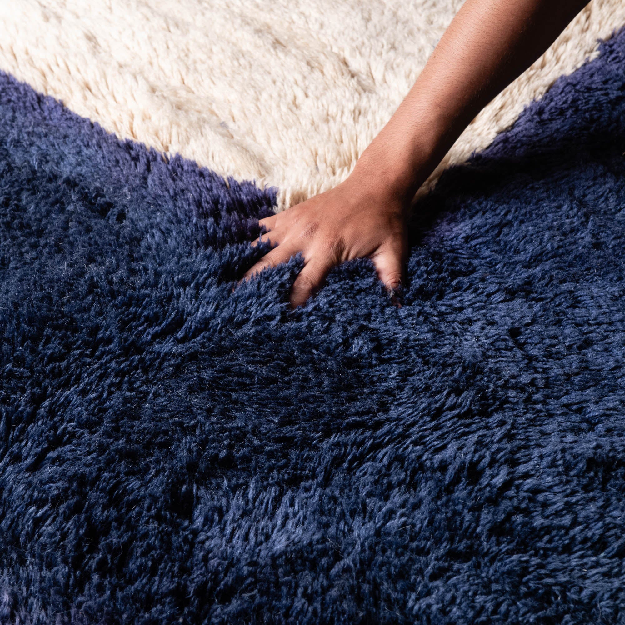 Serine - Luxury Shag Moroccan Rug - Benisouk