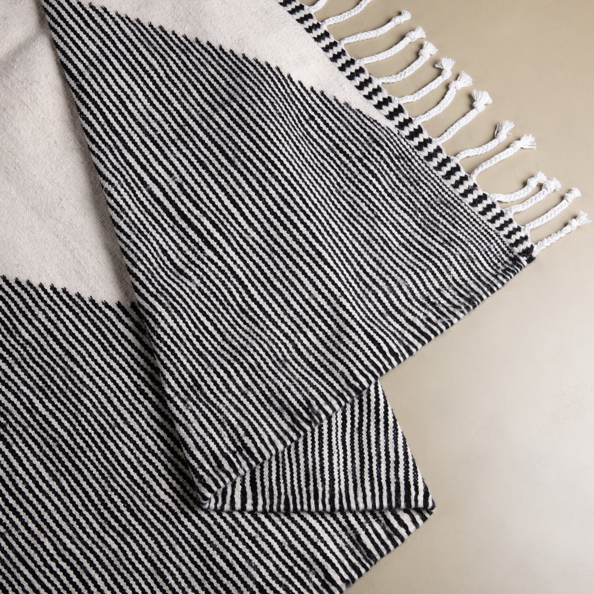Sodassi - Flatweave Moroccan rug - Benisouk