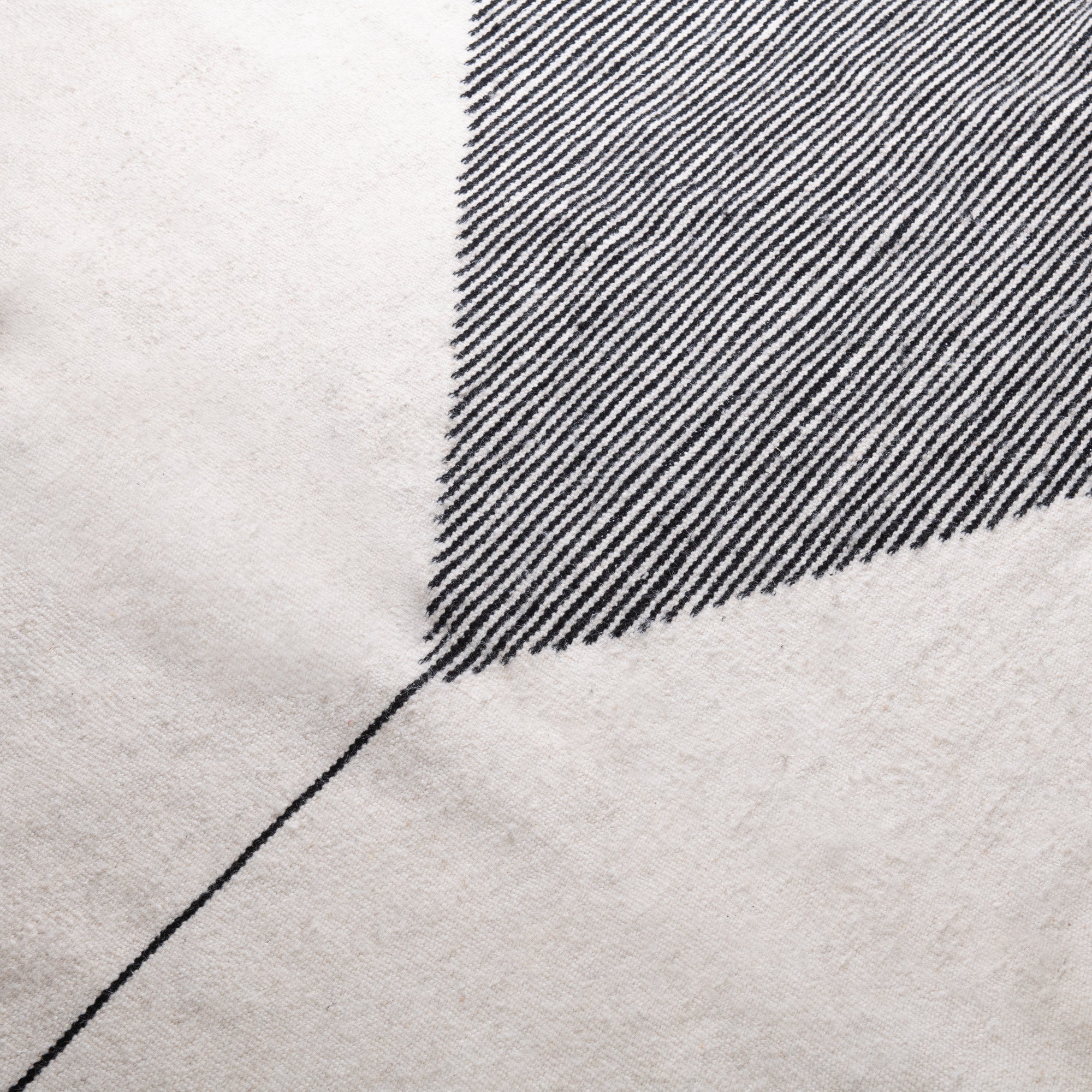 Sodassi - Flatweave Moroccan rug - Benisouk